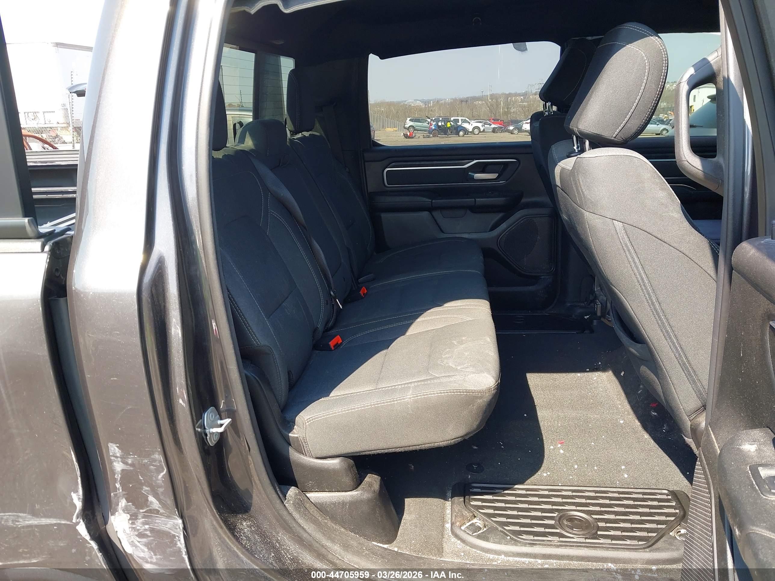 RAM 1500 image 8
