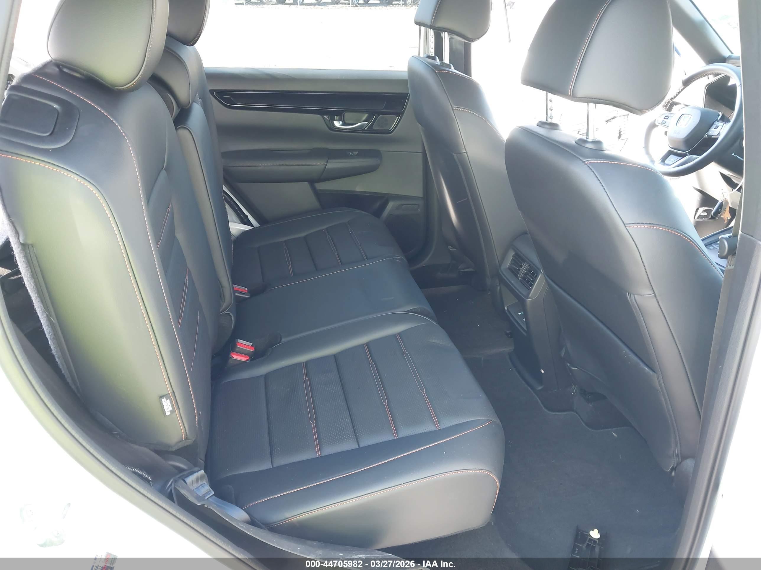 HONDA CR-V image 8