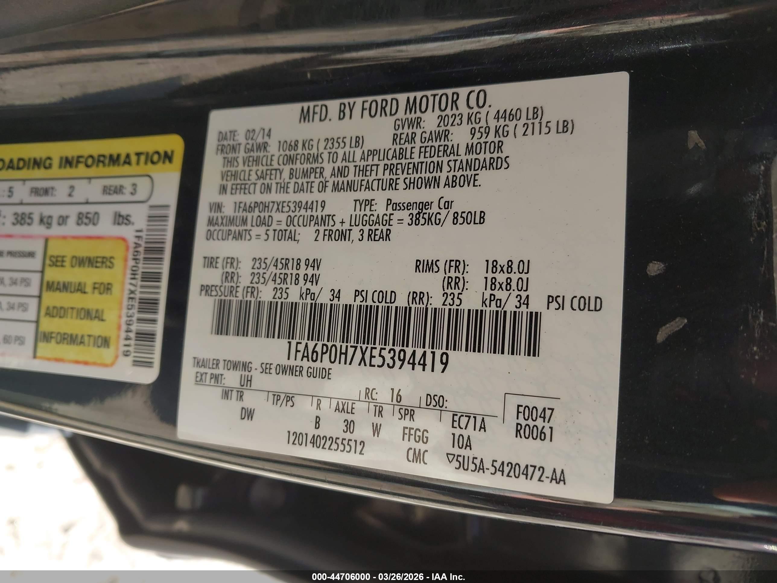 FORD FUSION image 9