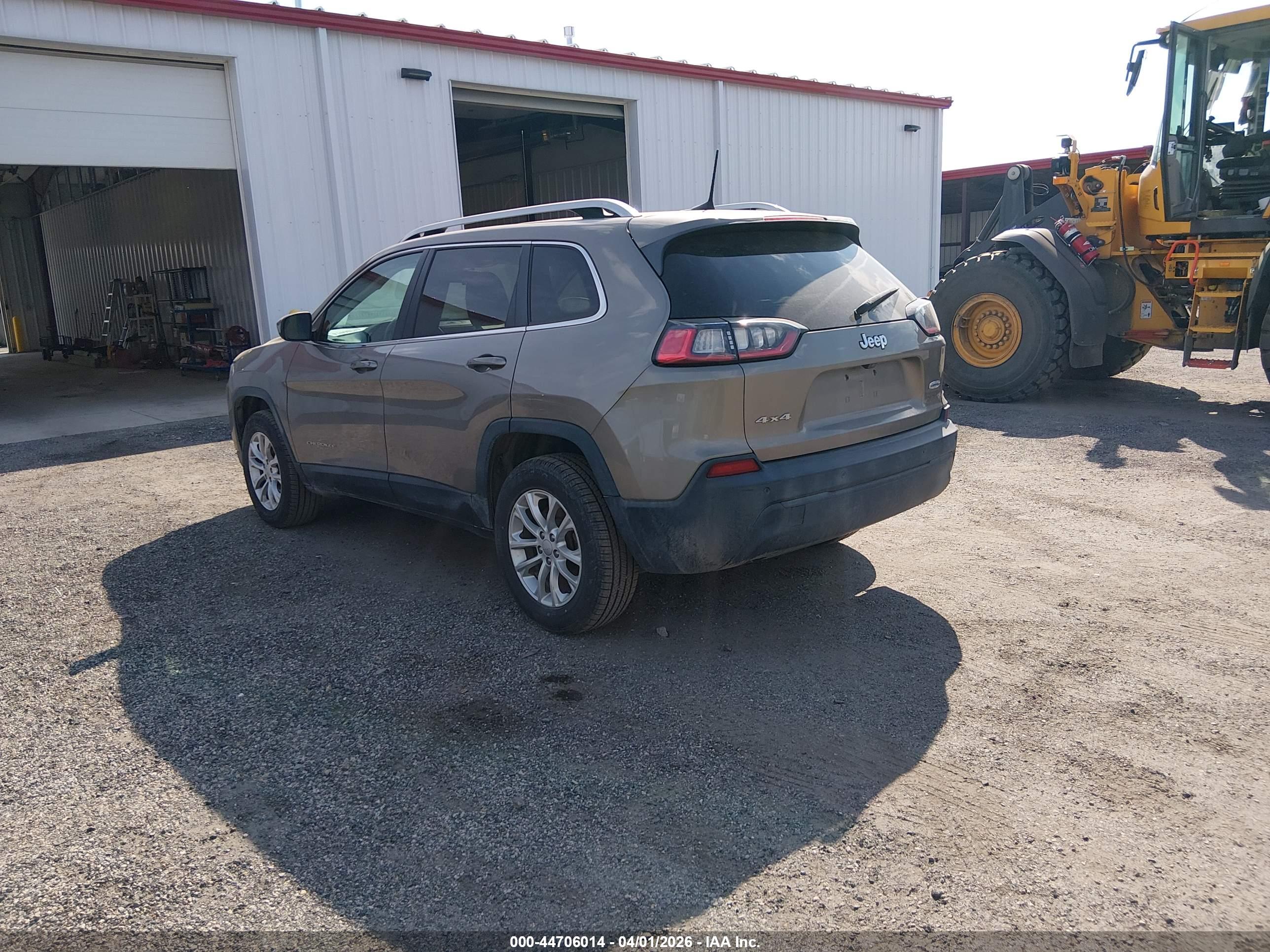 JEEP CHEROKEE image 3
