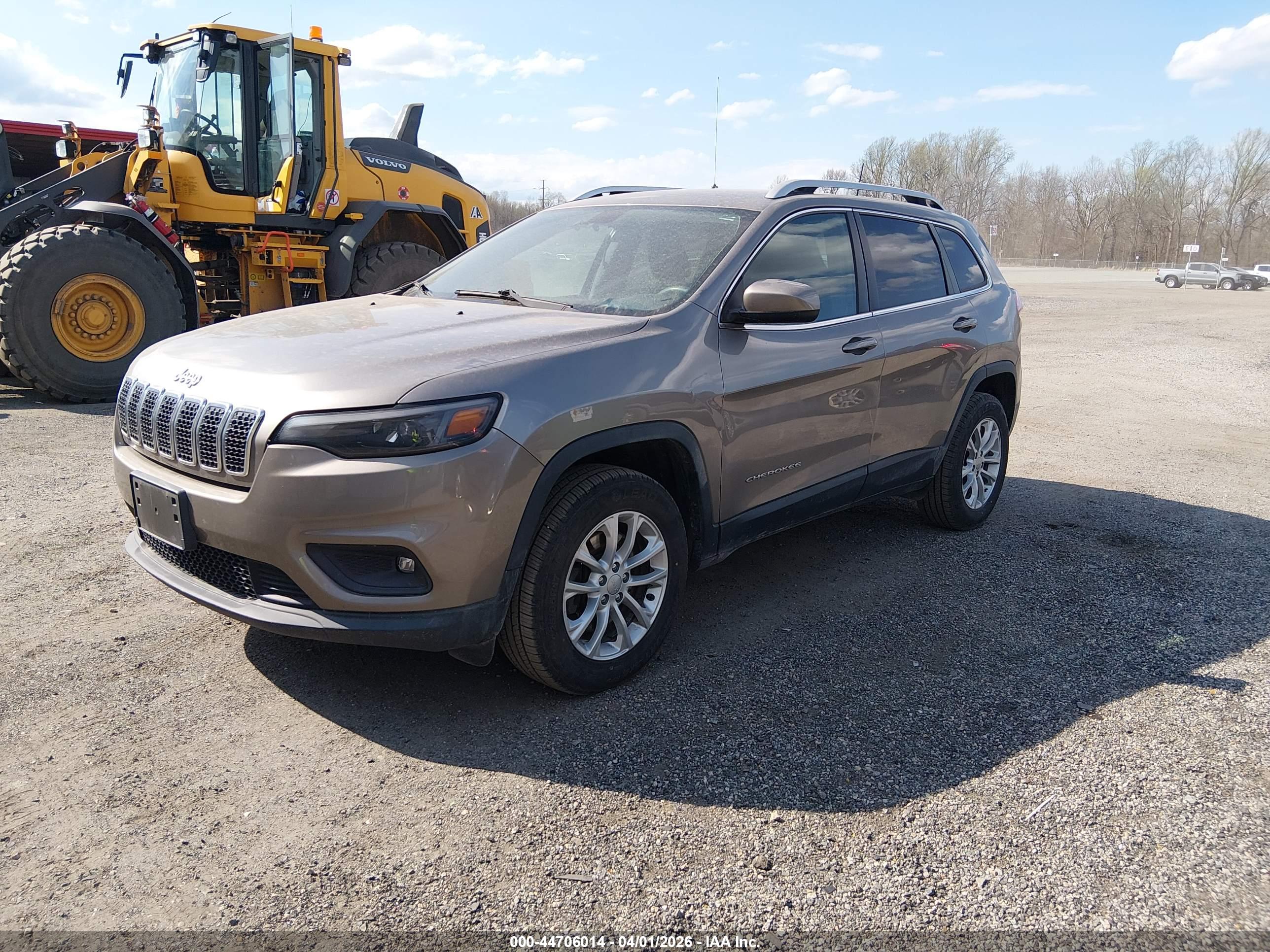JEEP CHEROKEE image 6