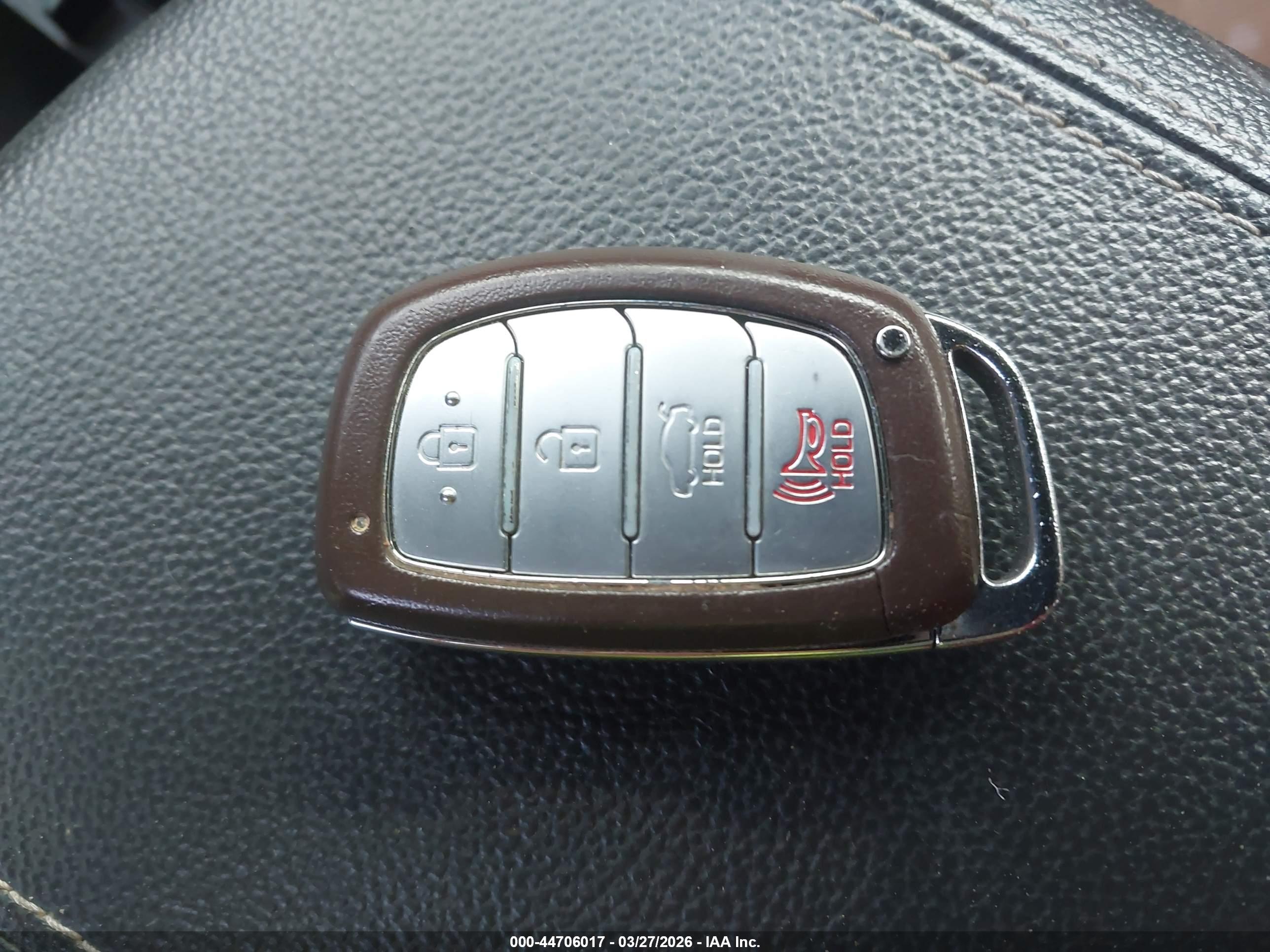 HYUNDAI SONATA image 11