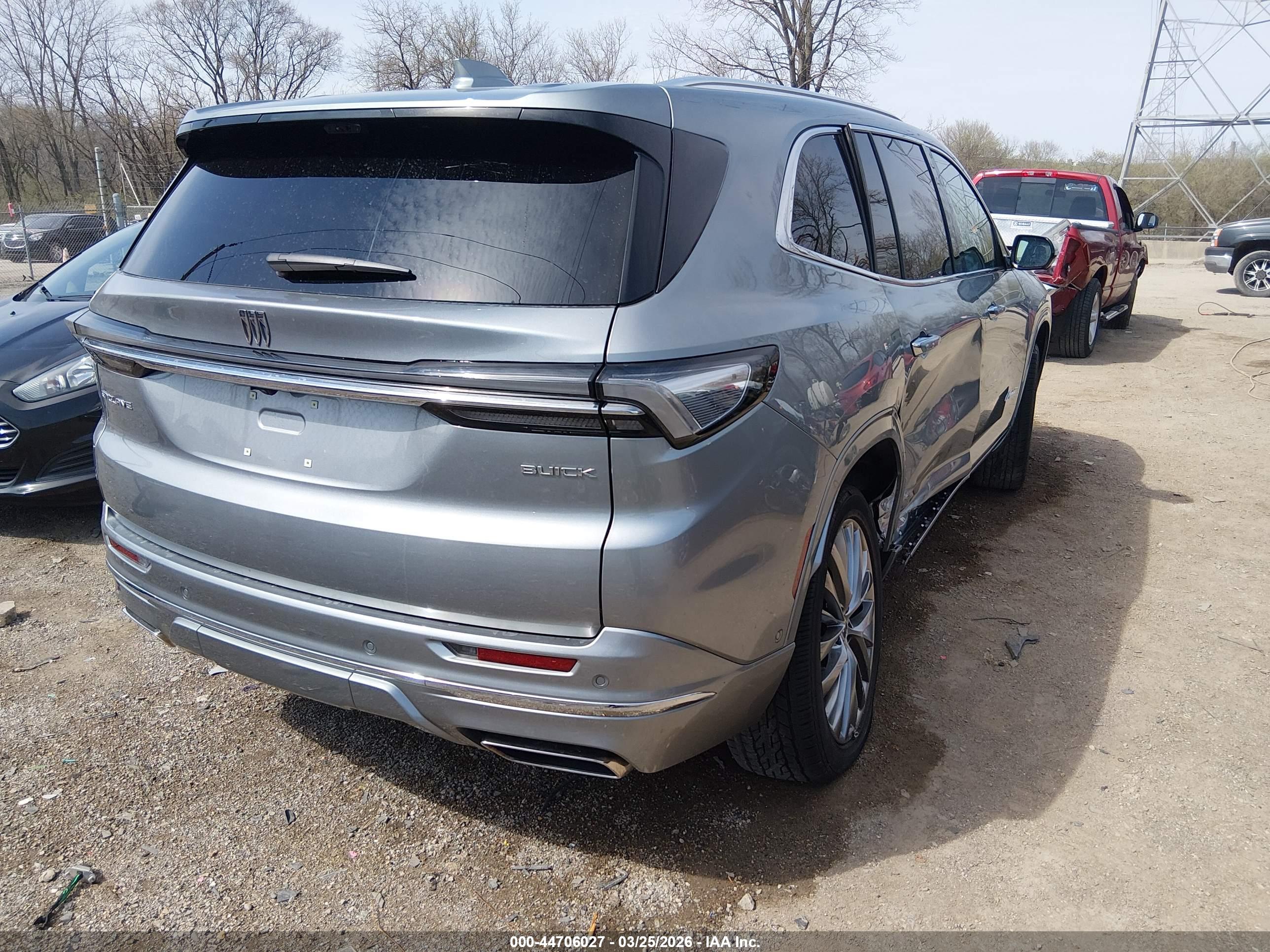 BUICK ENCLAVE image 4