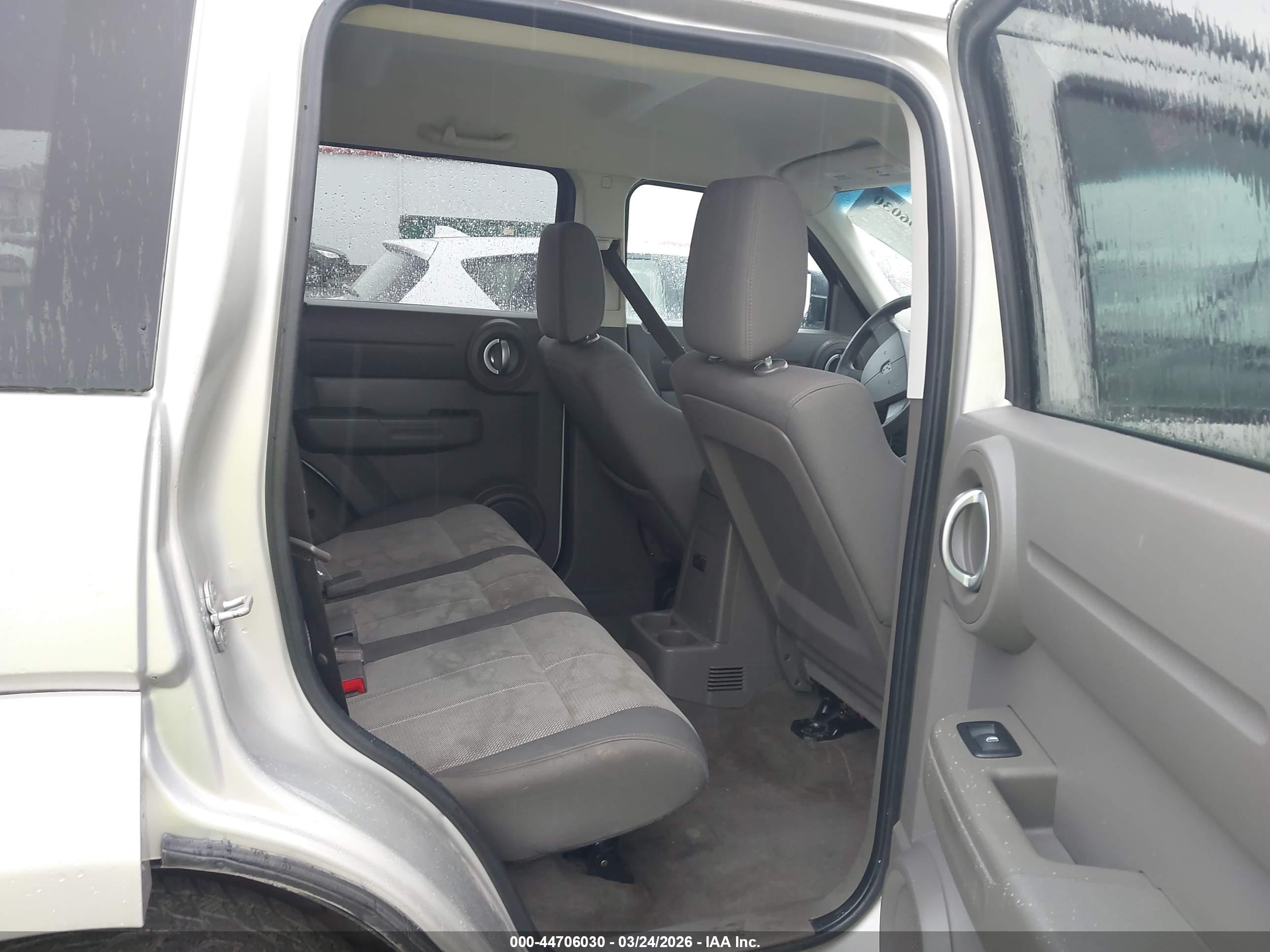 DODGE NITRO image 8