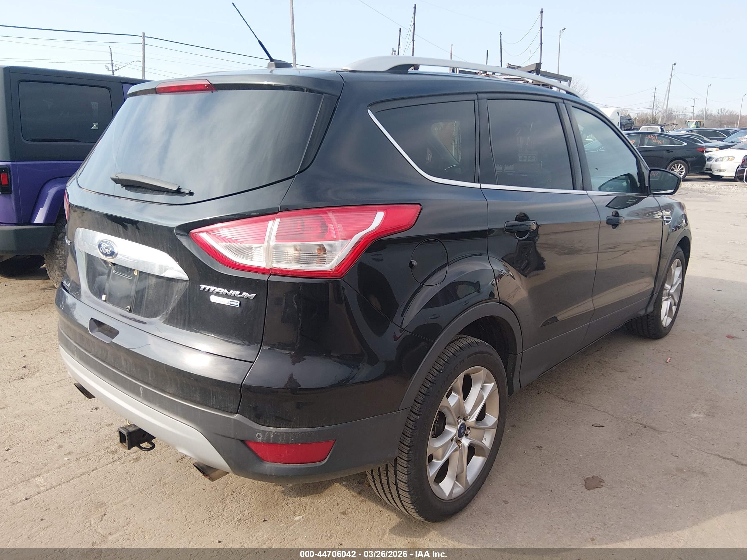 FORD ESCAPE image 4