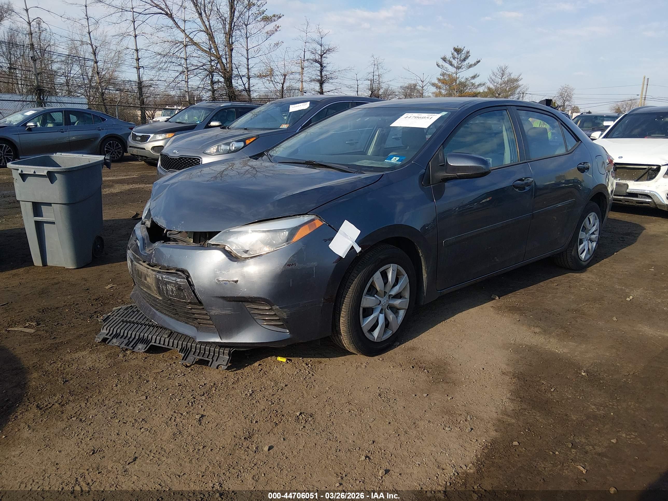 TOYOTA COROLLA image 2