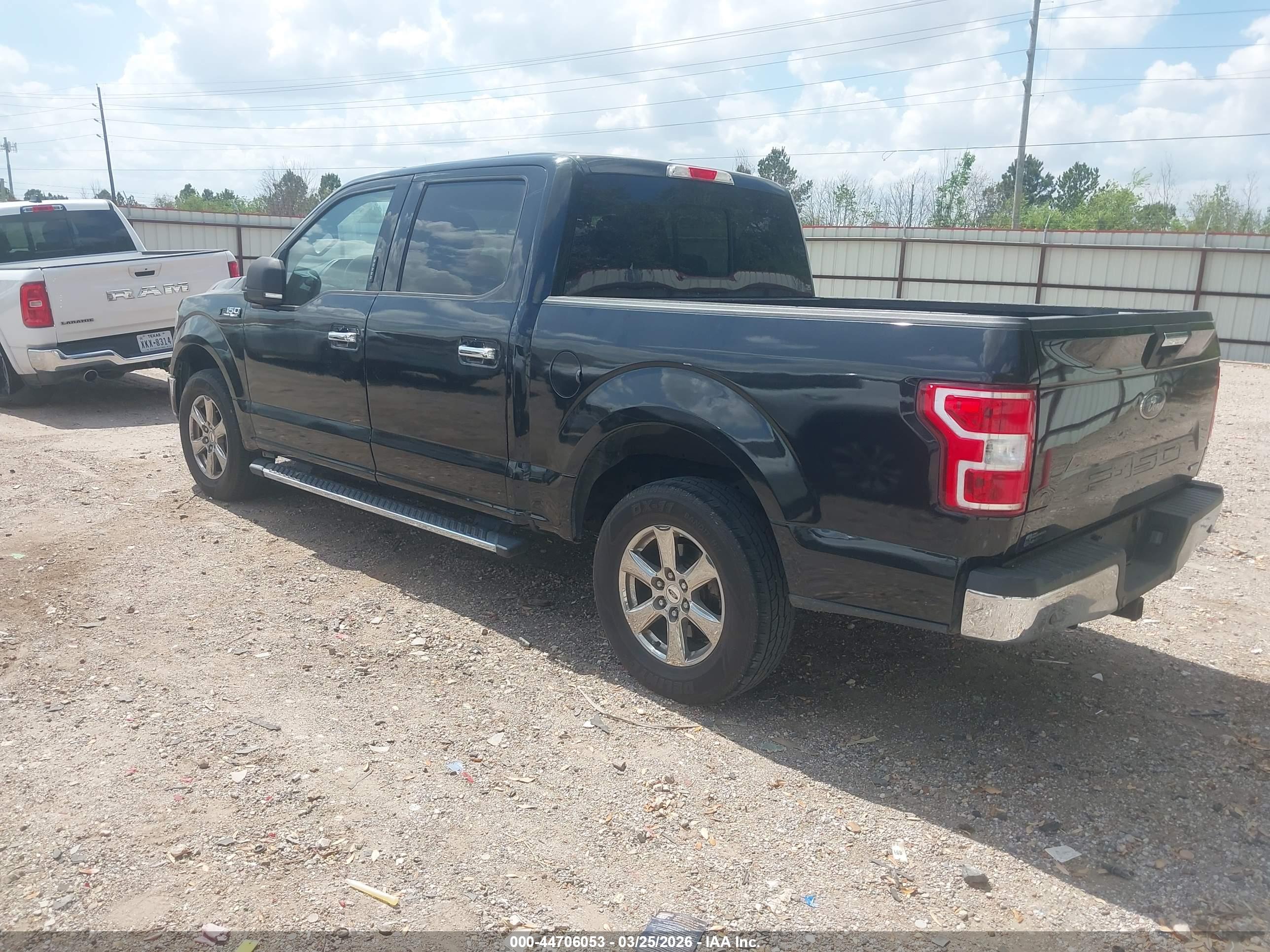 FORD F-150 image 3