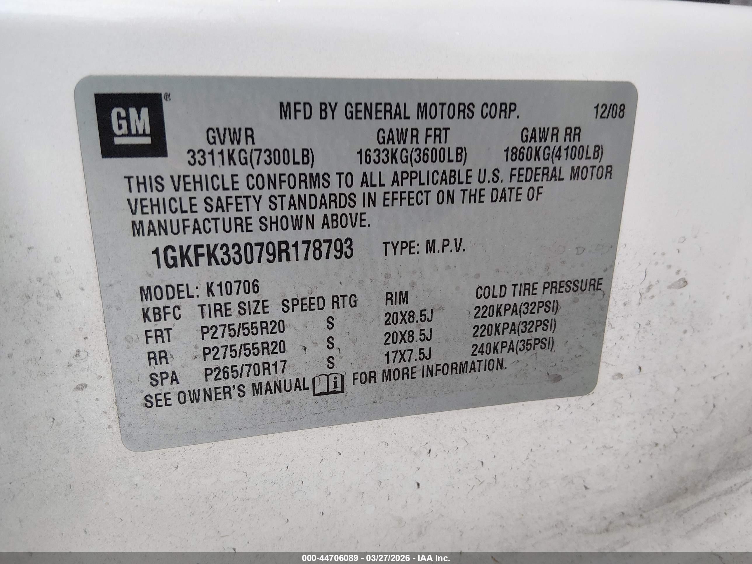 GMC YUKON image 9