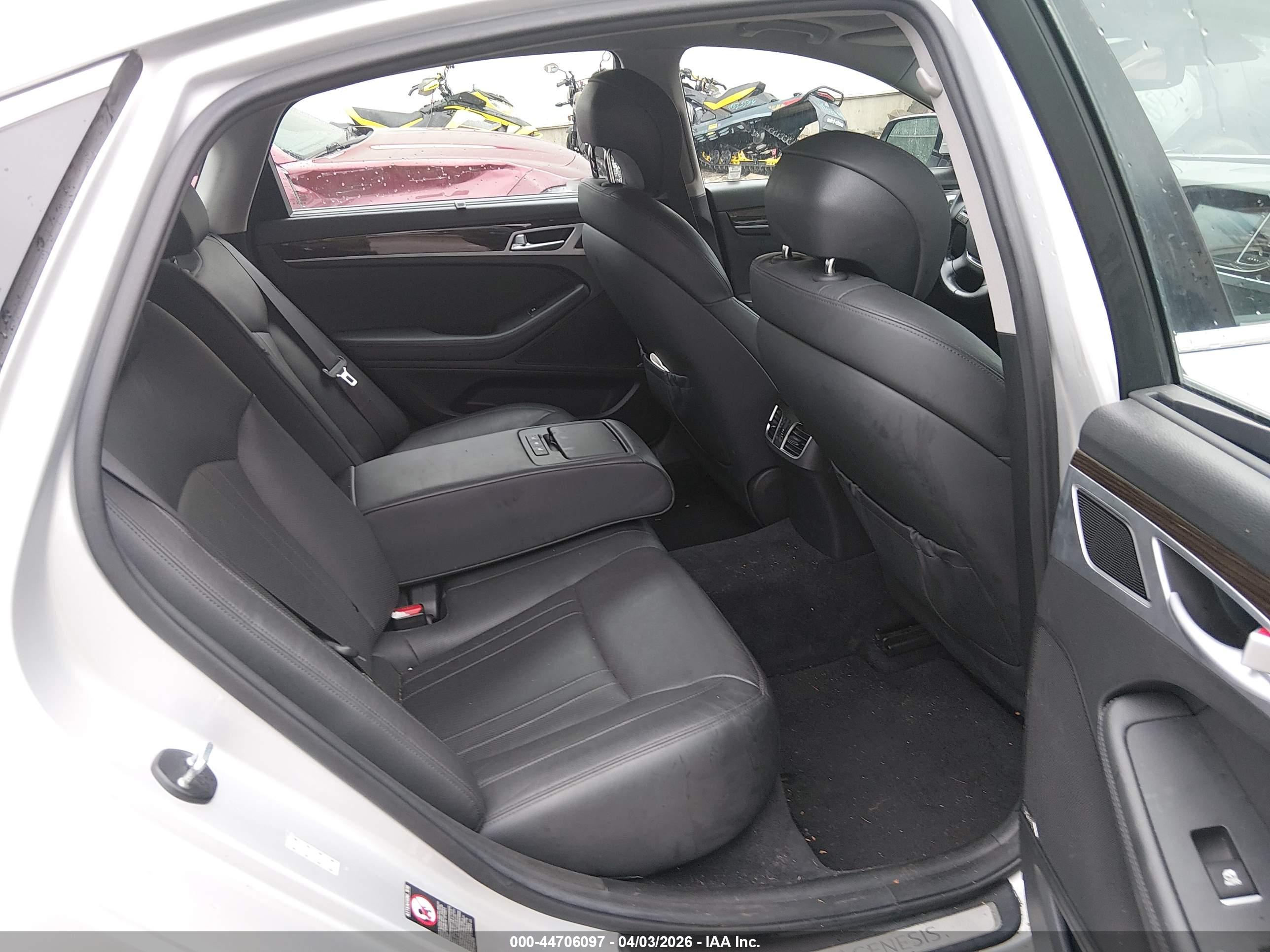 GENESIS G80 image 8