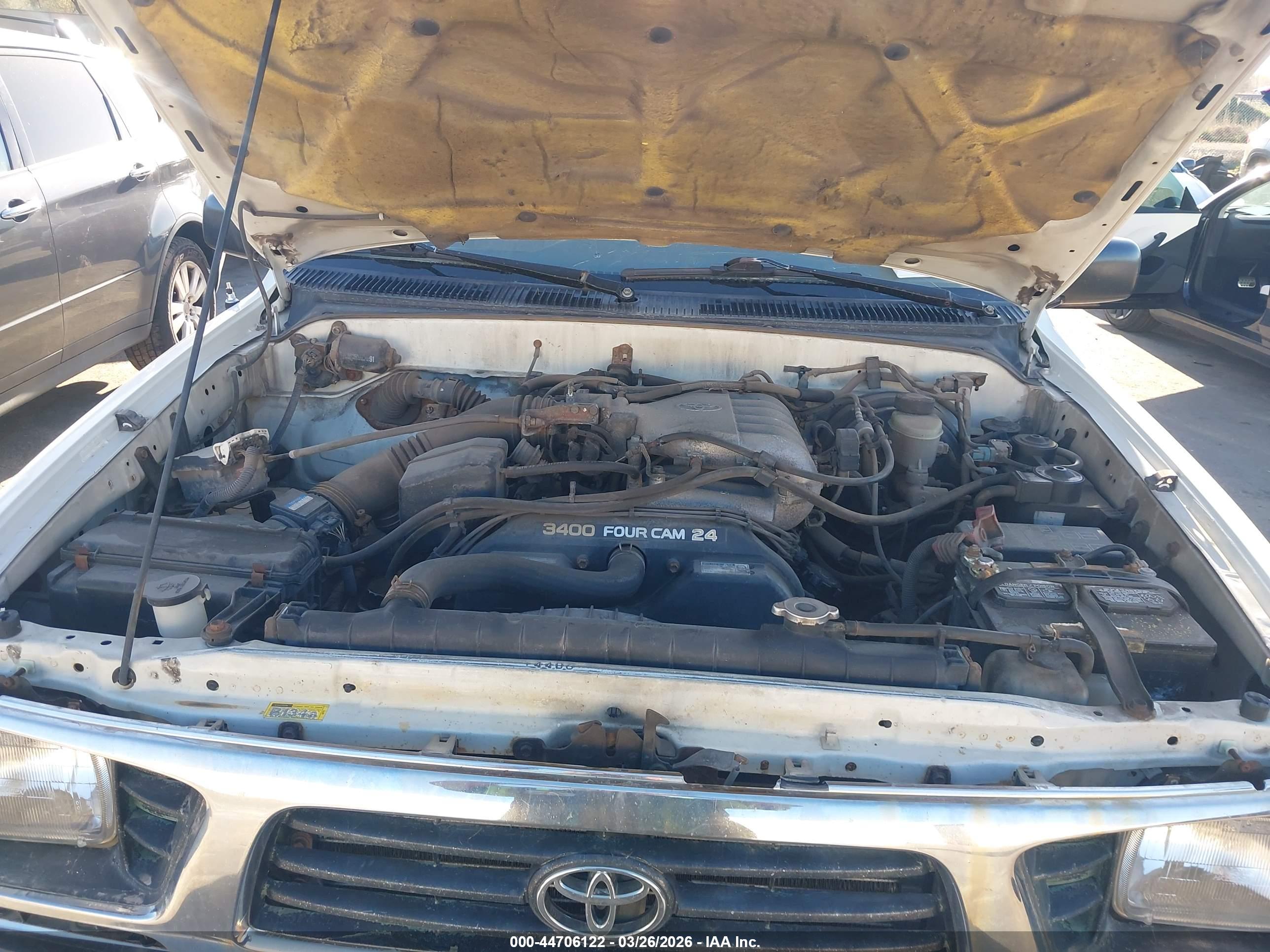 TOYOTA TACOMA image 10