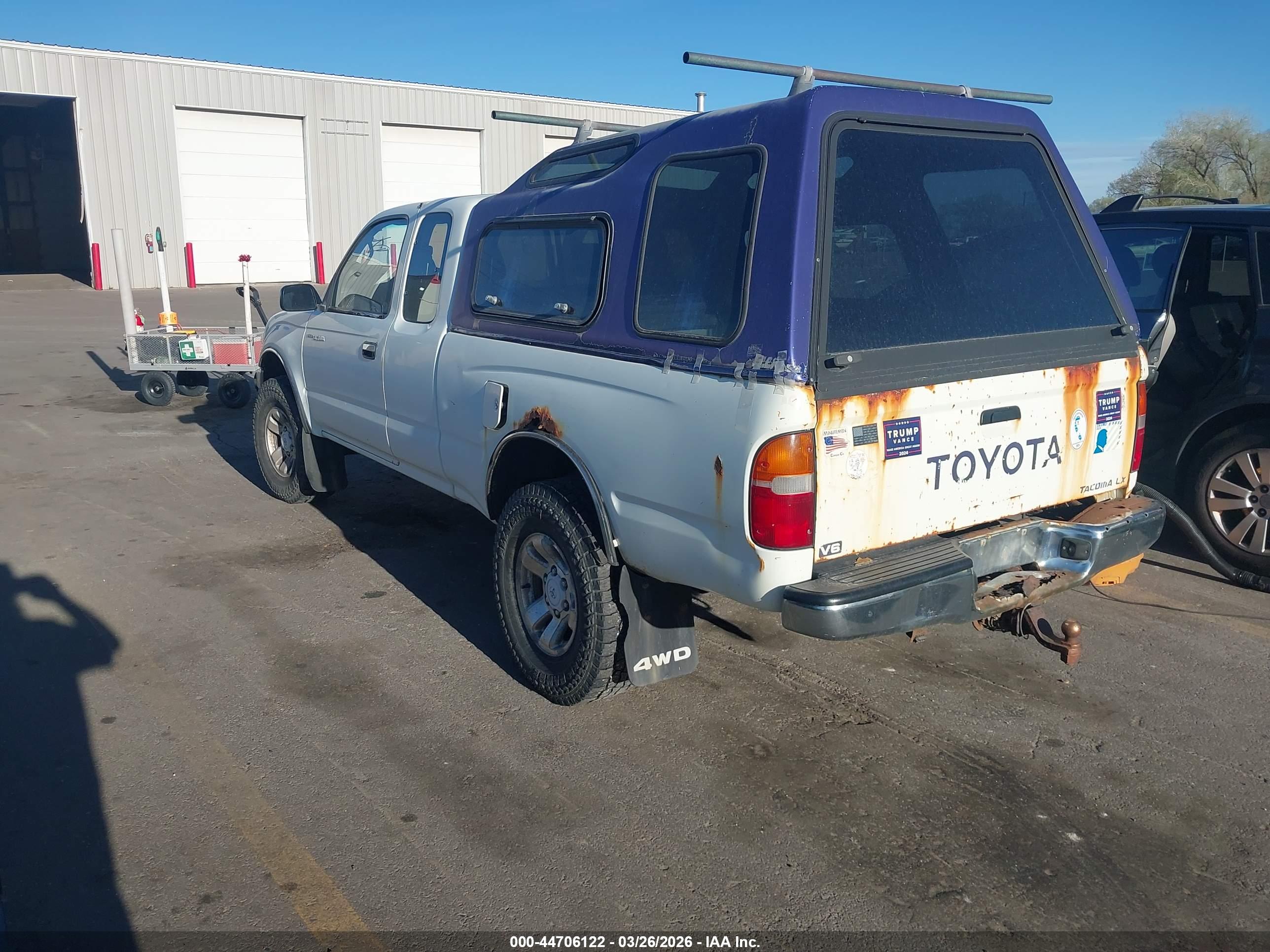 TOYOTA TACOMA image 3