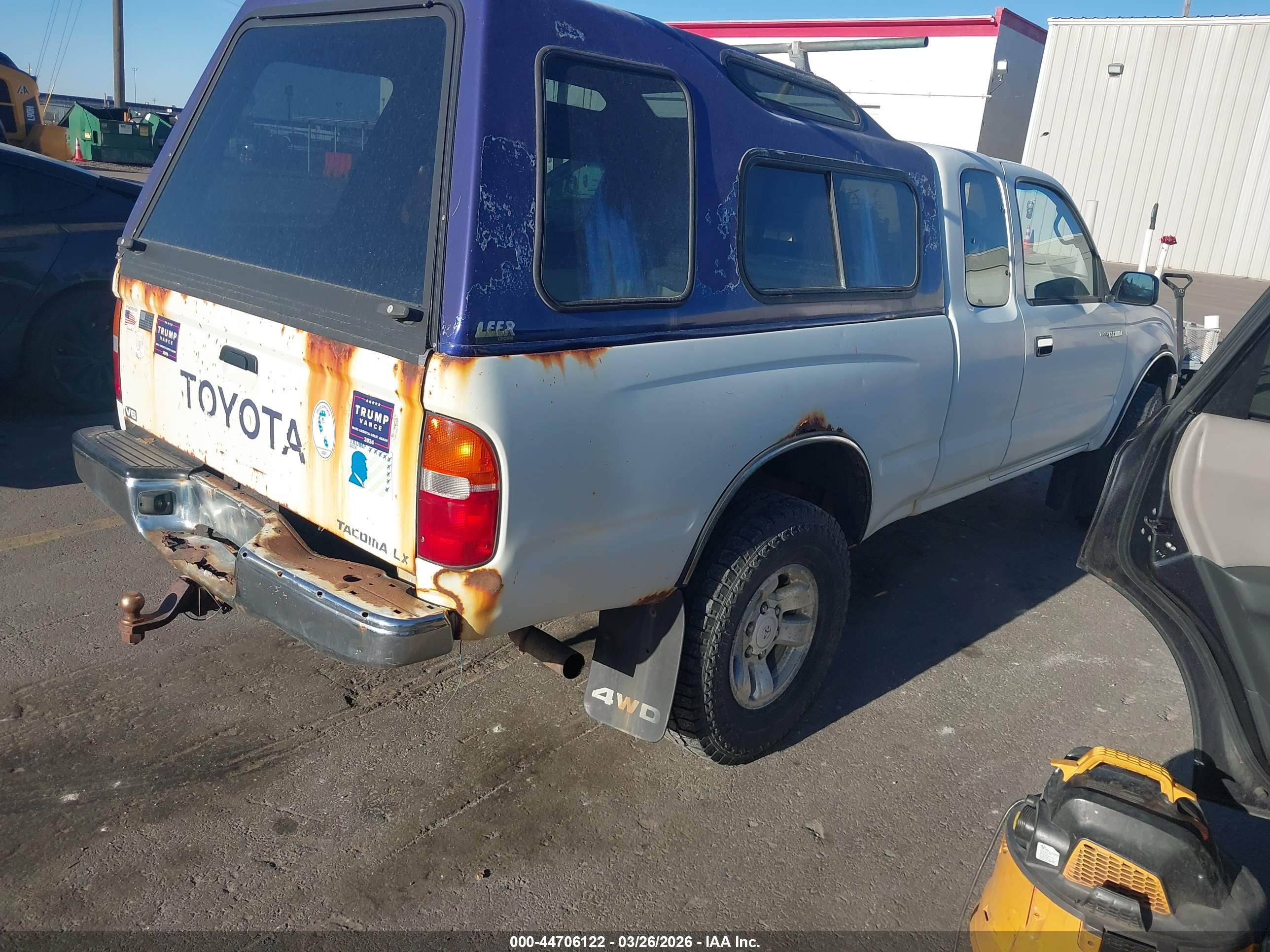 TOYOTA TACOMA image 4