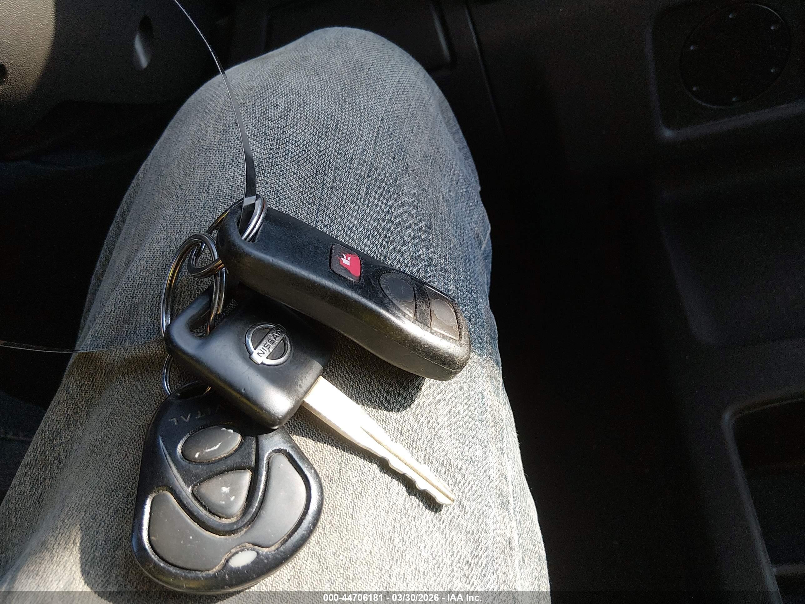 NISSAN XTERRA image 11