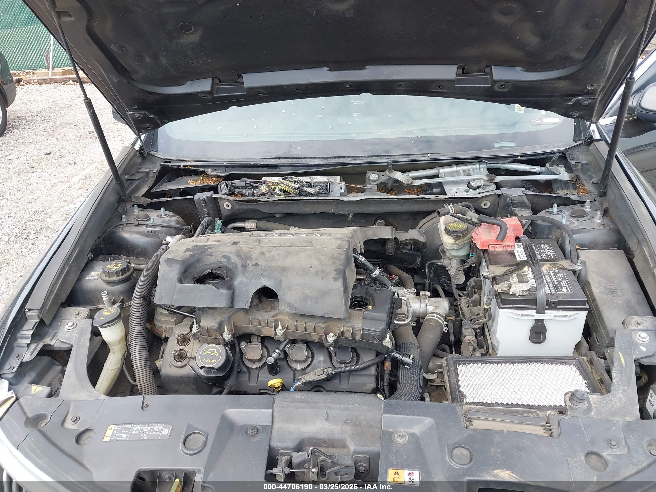 LINCOLN MKS image 10