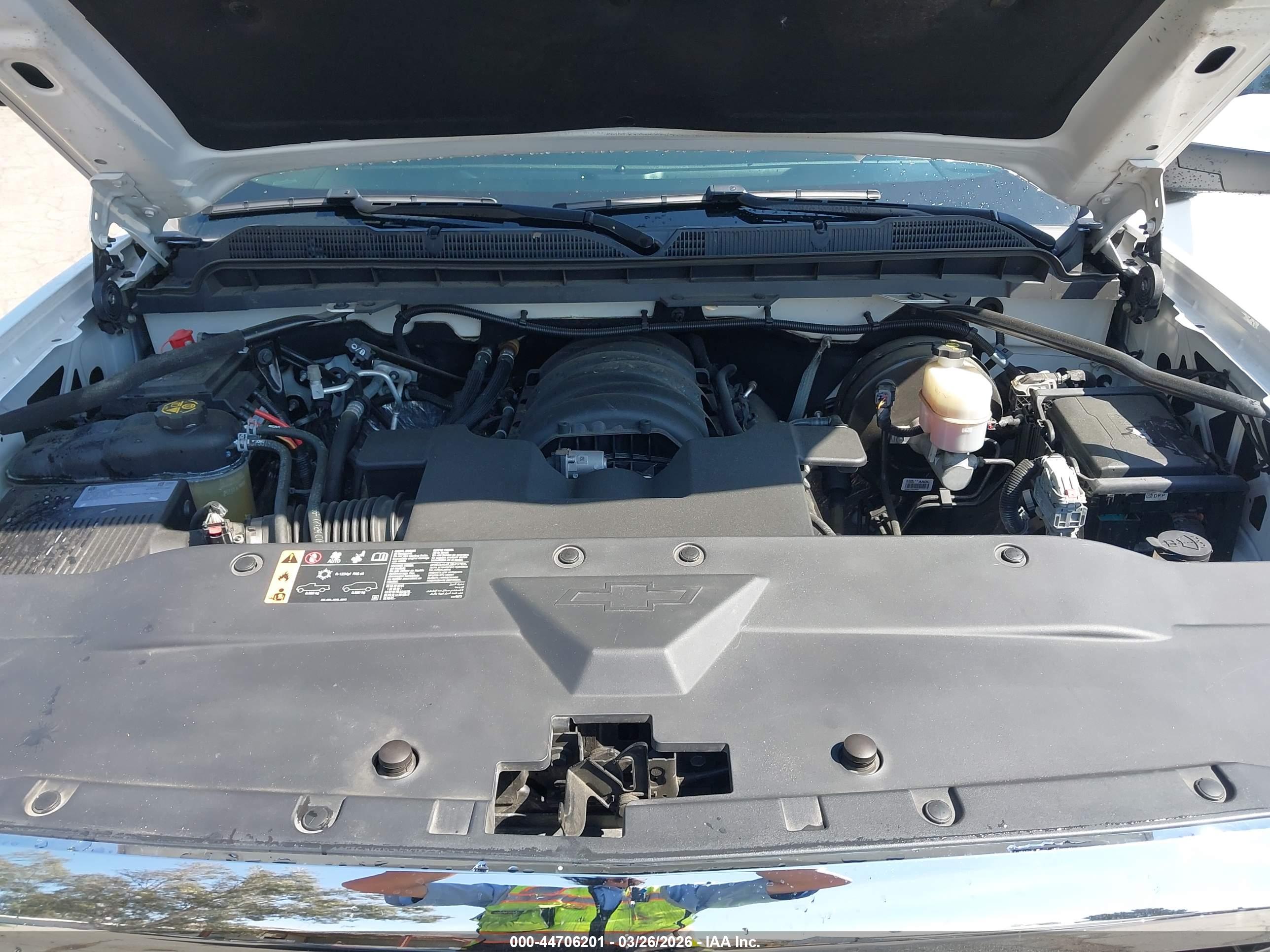 CHEVROLET SILVERADO image 10