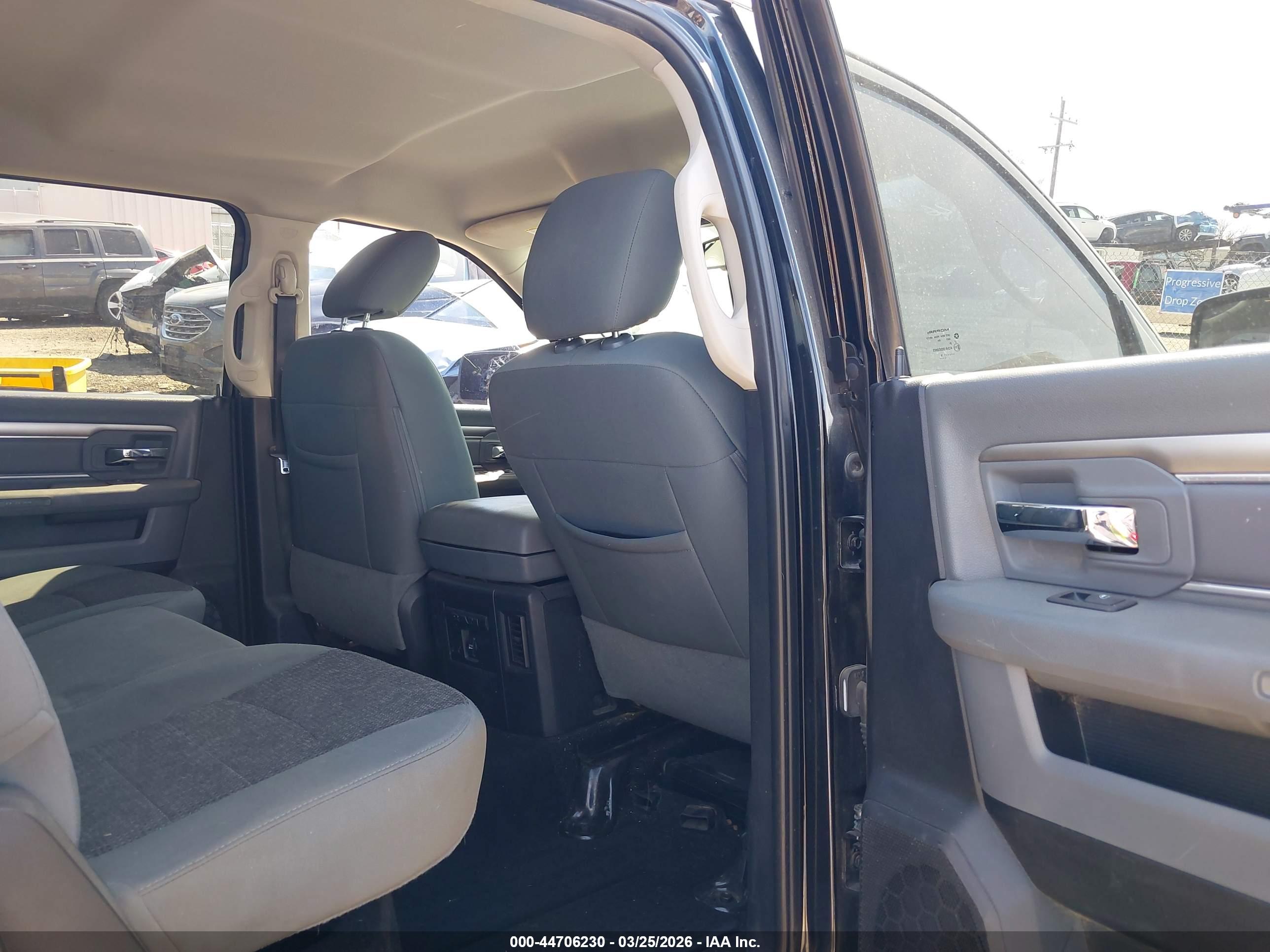 RAM 1500 image 8