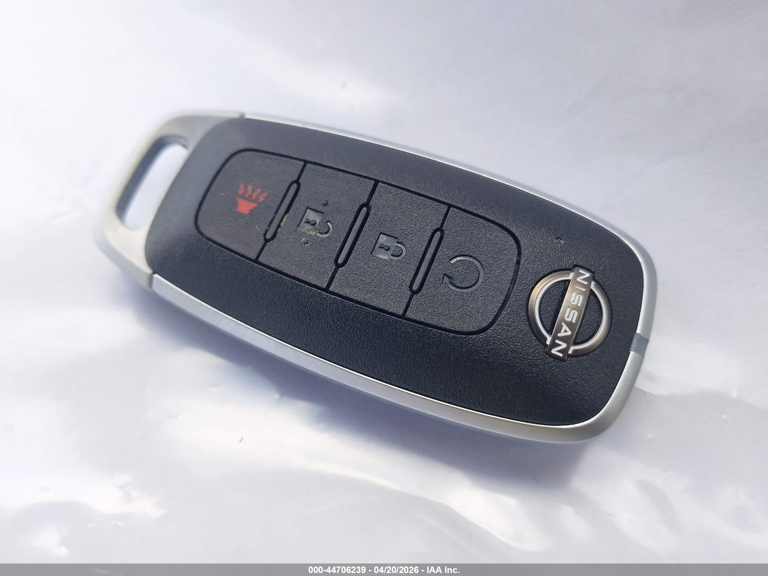 NISSAN PATHFINDER image 11