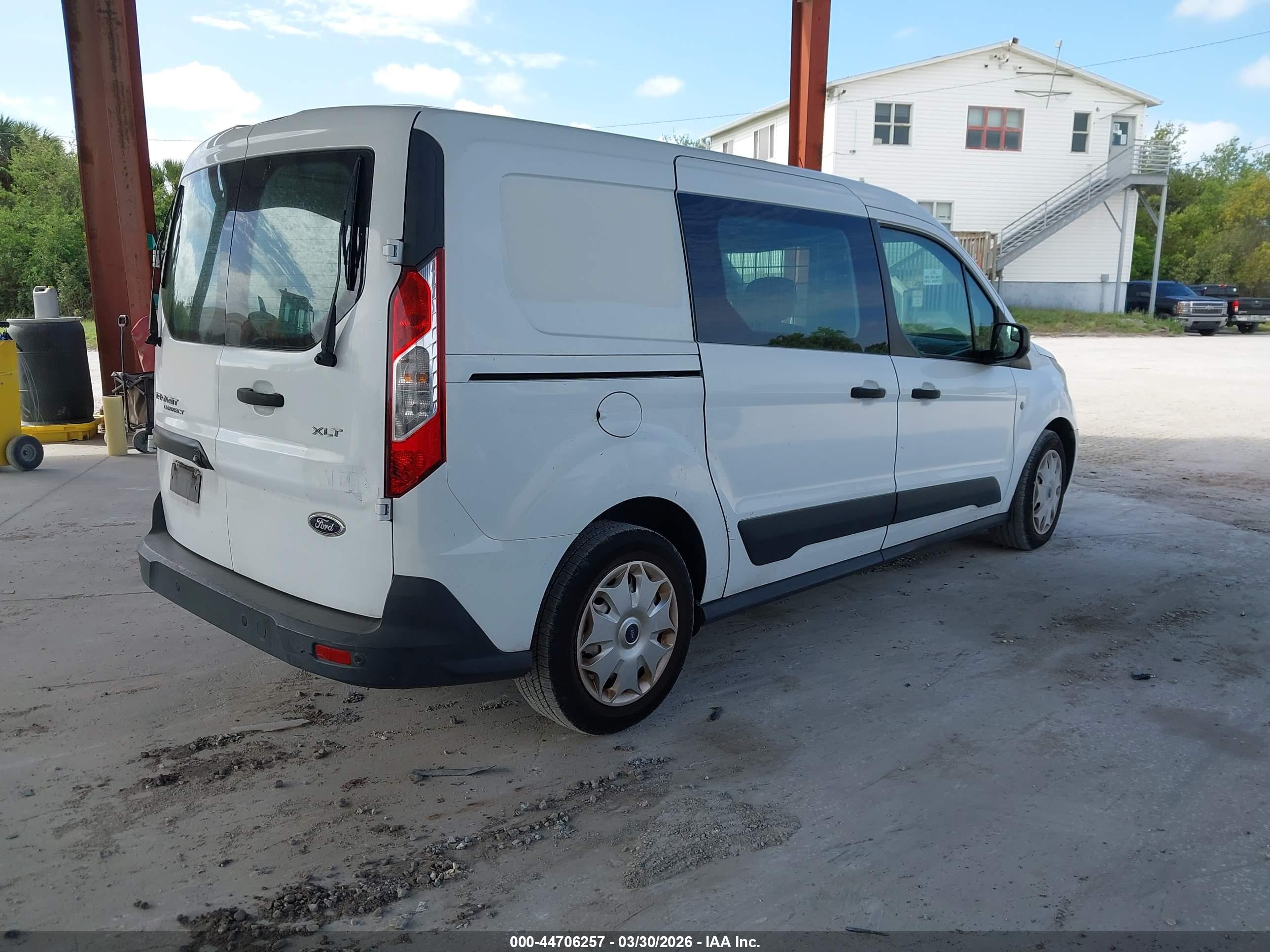 FORD TRANSIT image 4
