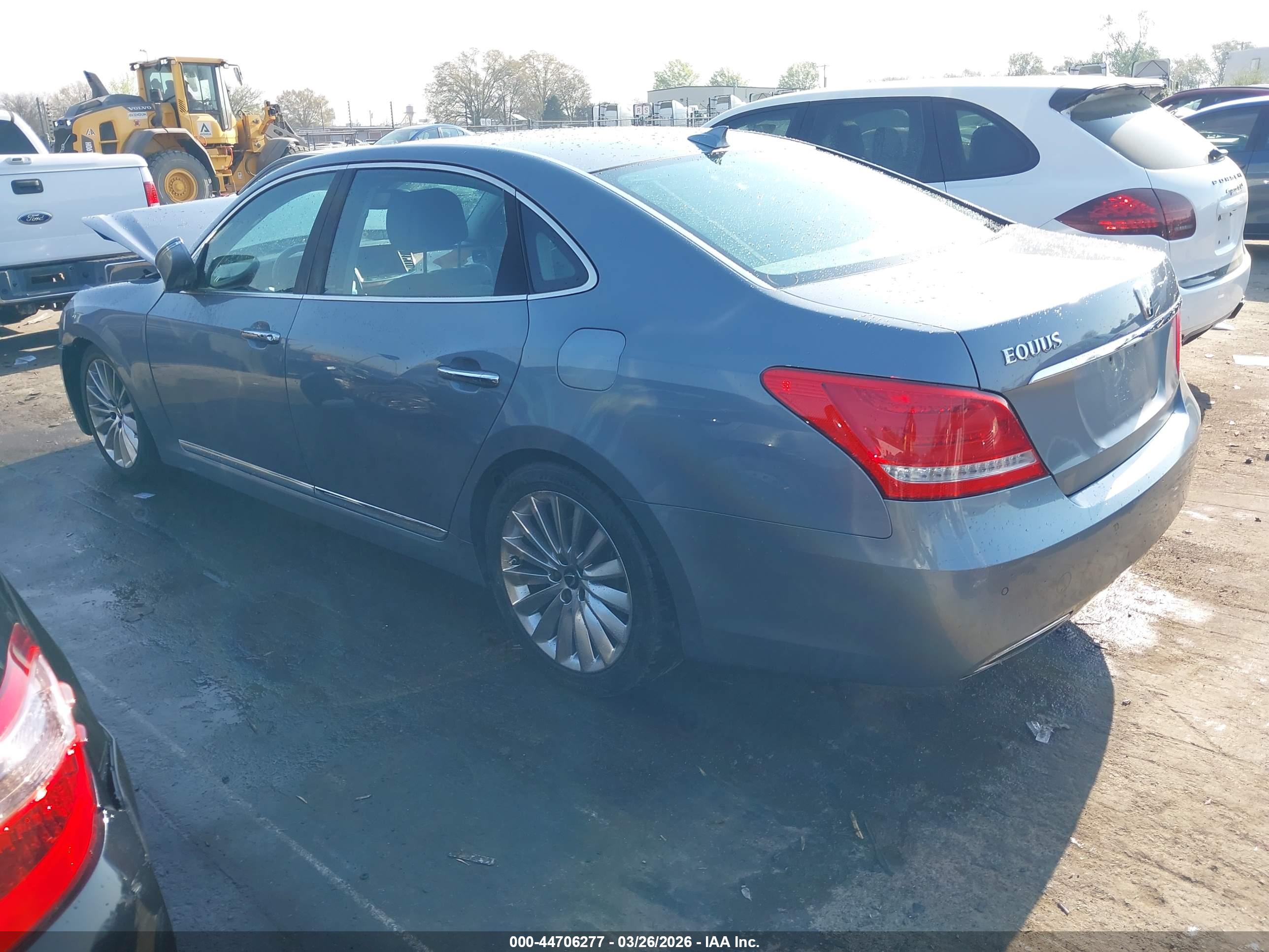 HYUNDAI EQUUS image 3
