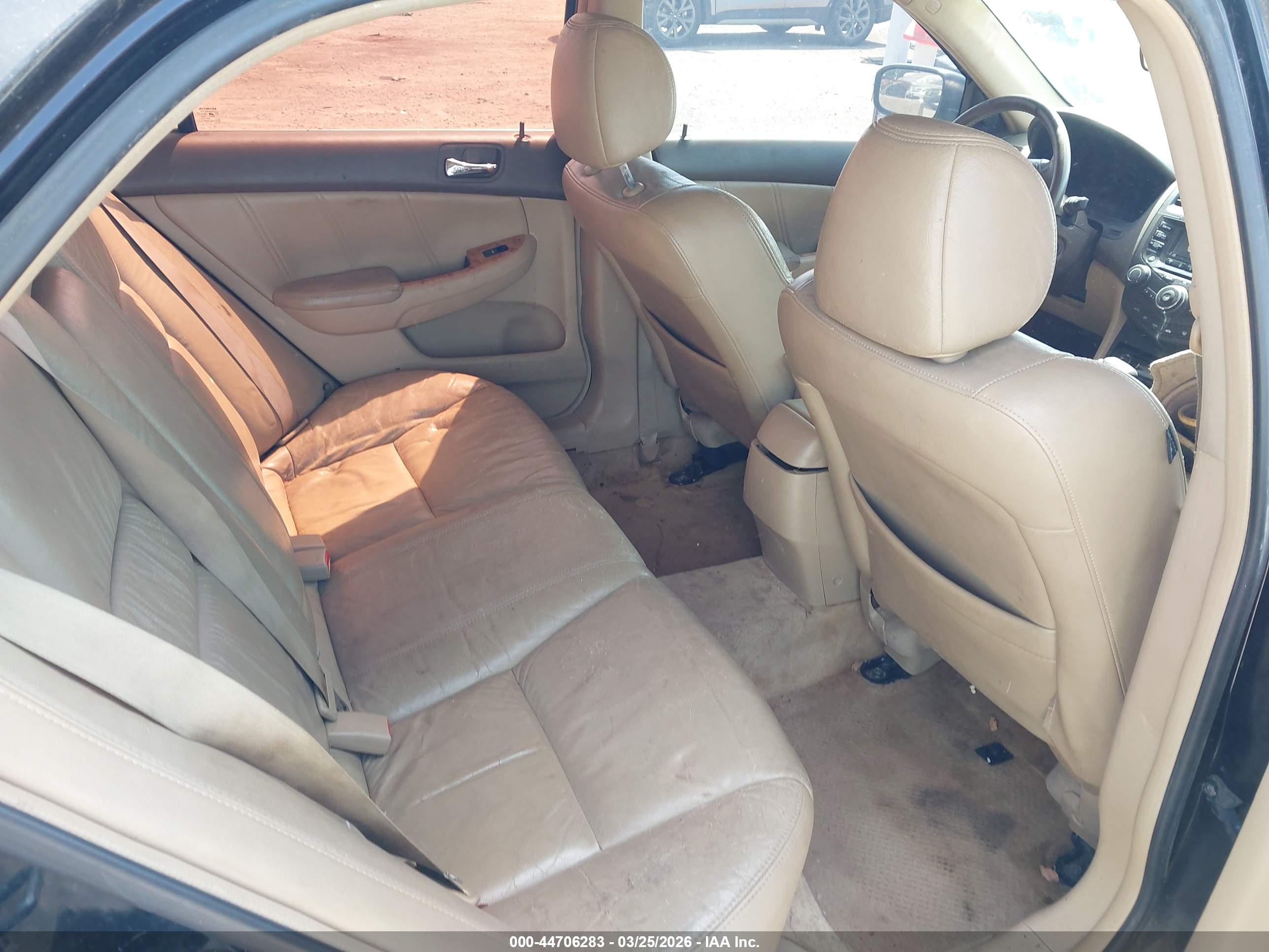 HONDA ACCORD image 8
