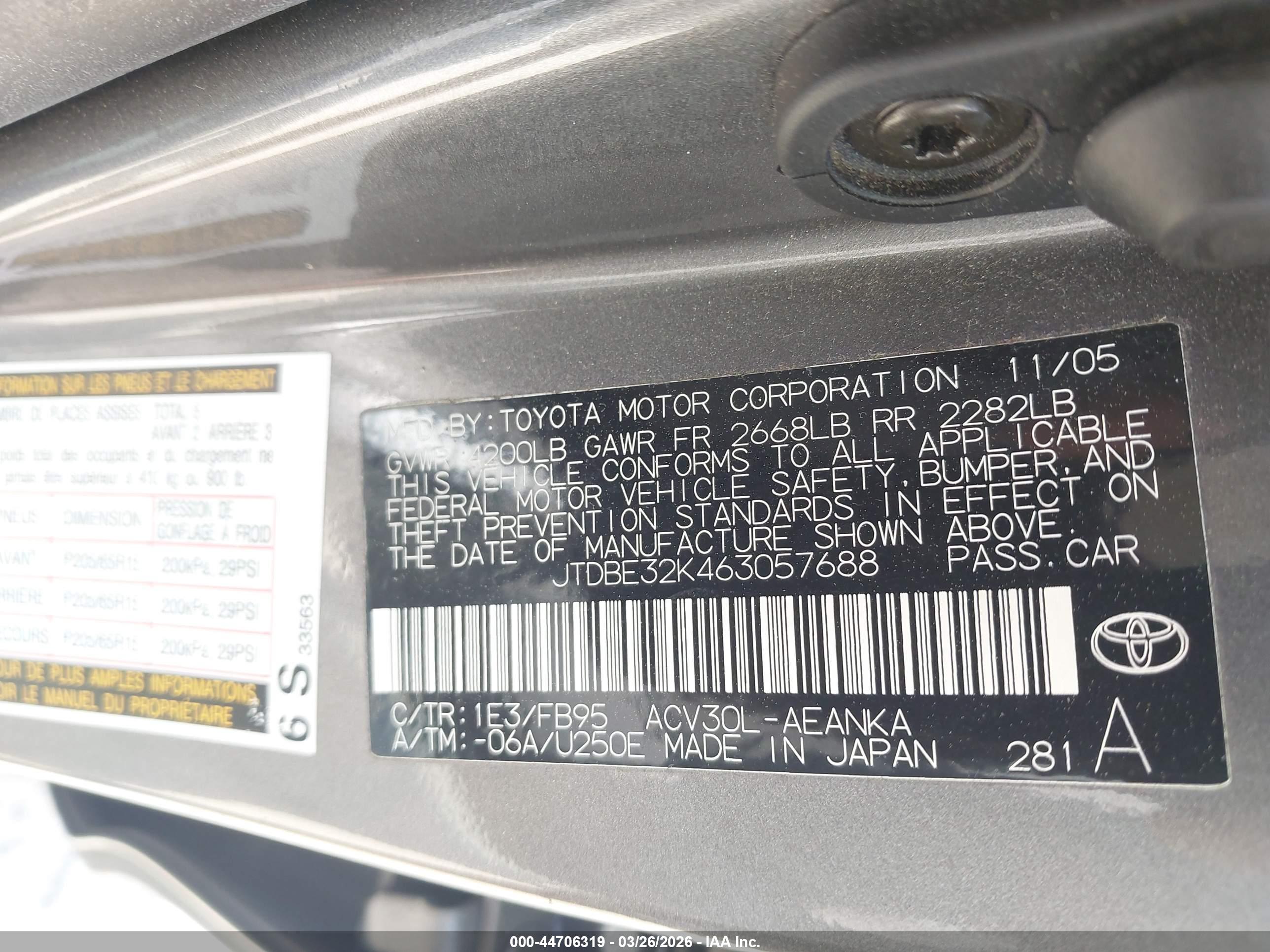 TOYOTA CAMRY image 9