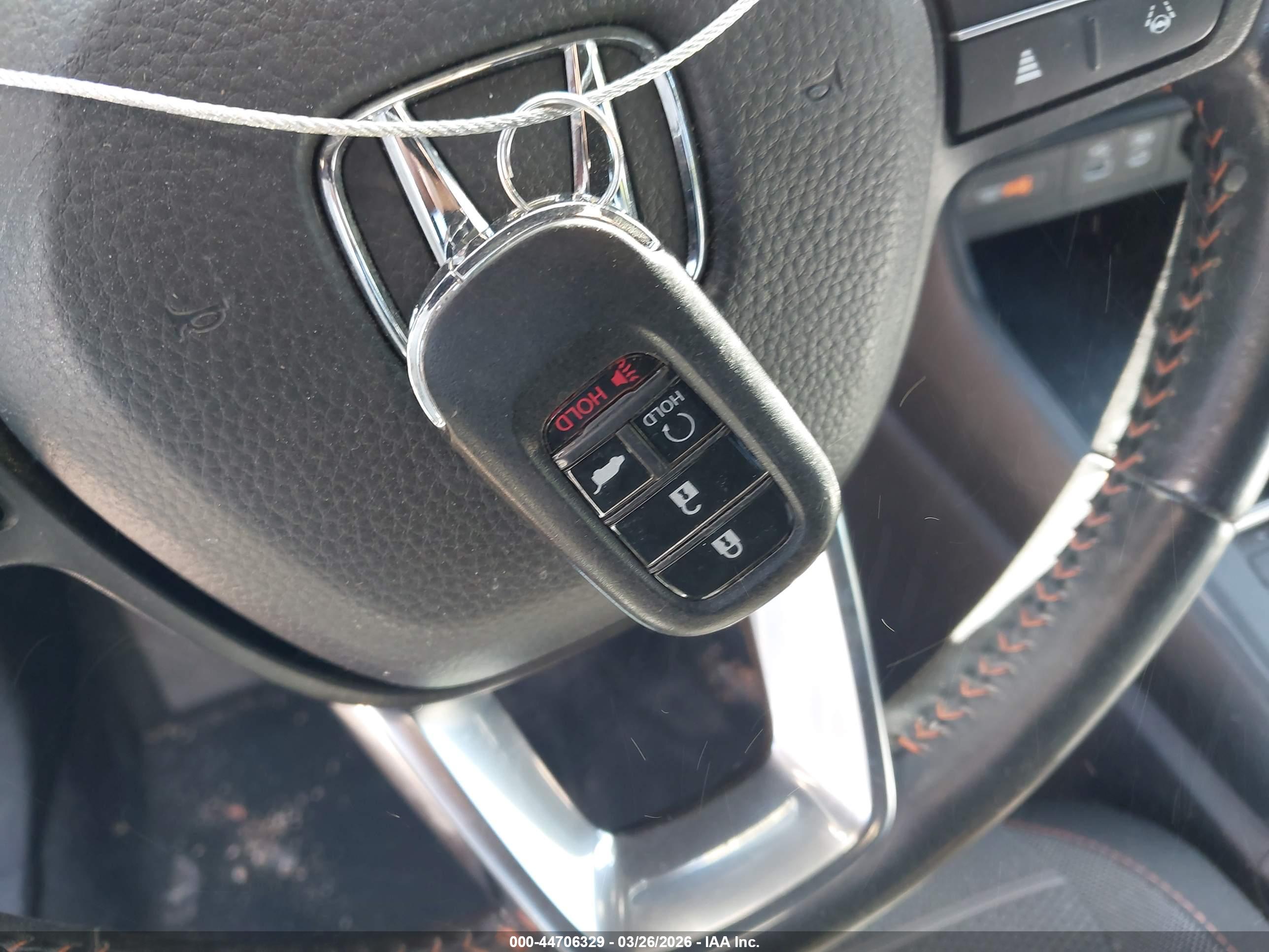 HONDA CR-V image 11