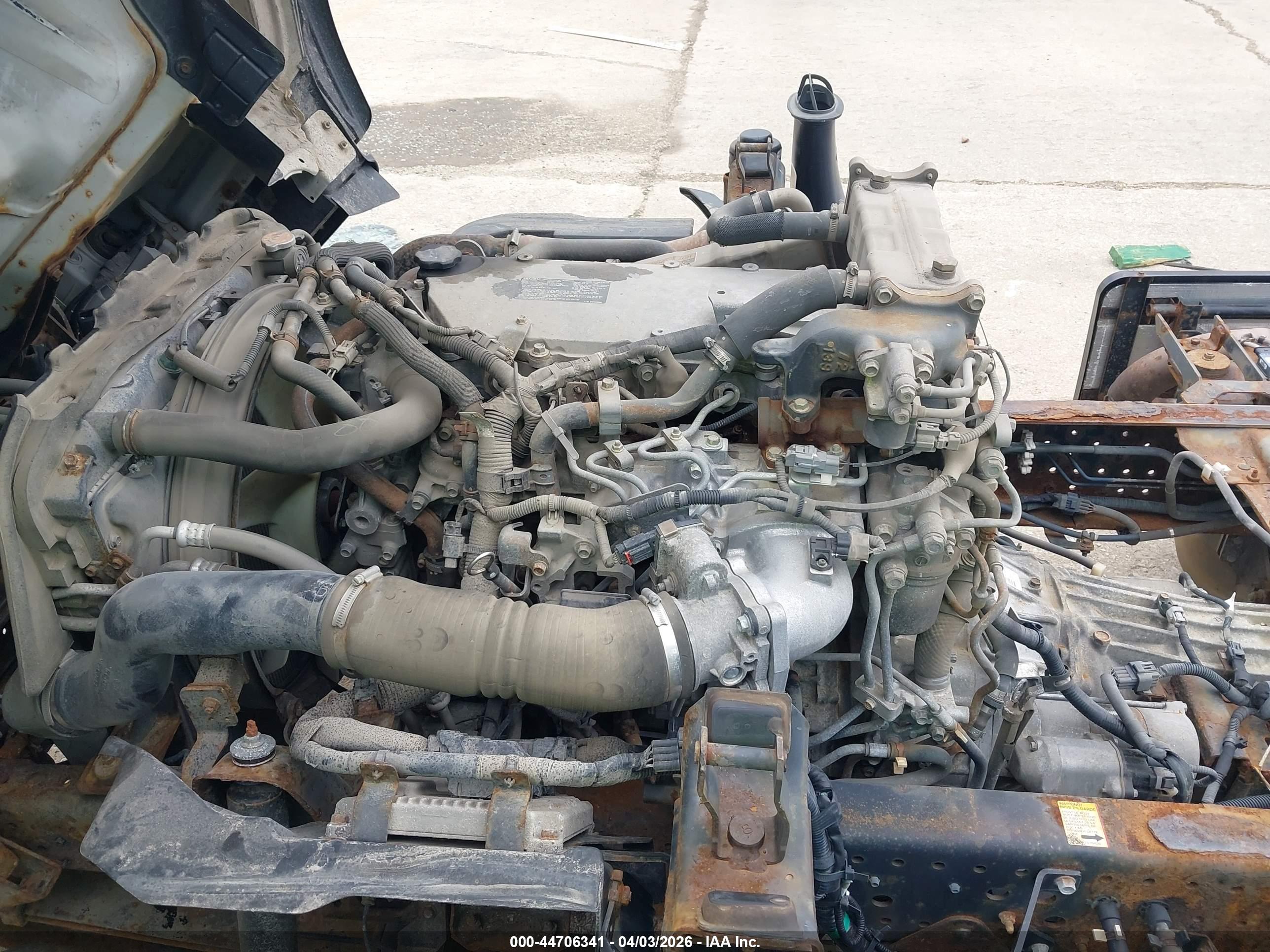 ISUZU NPR image 10