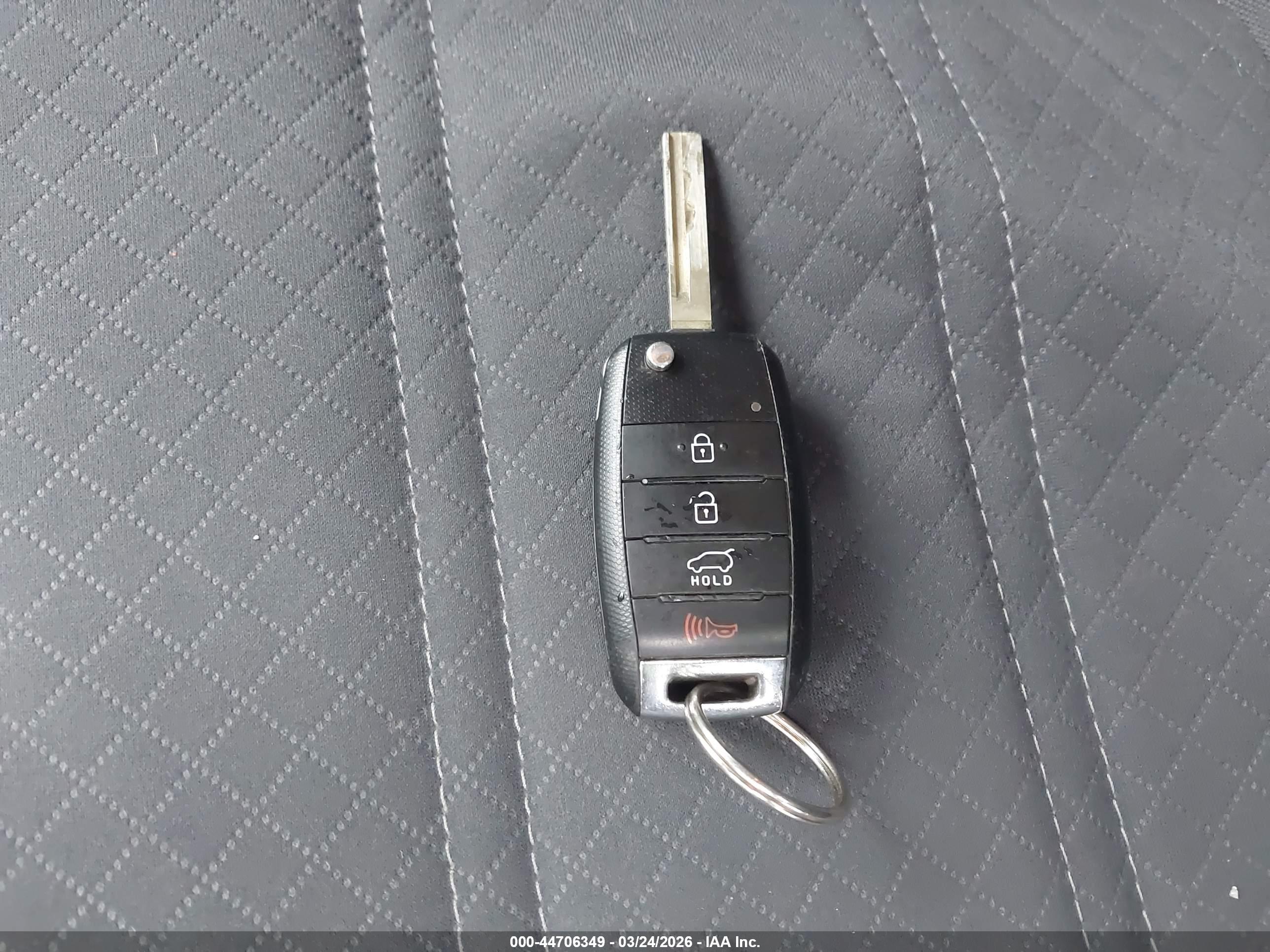 KIA SORENTO image 11