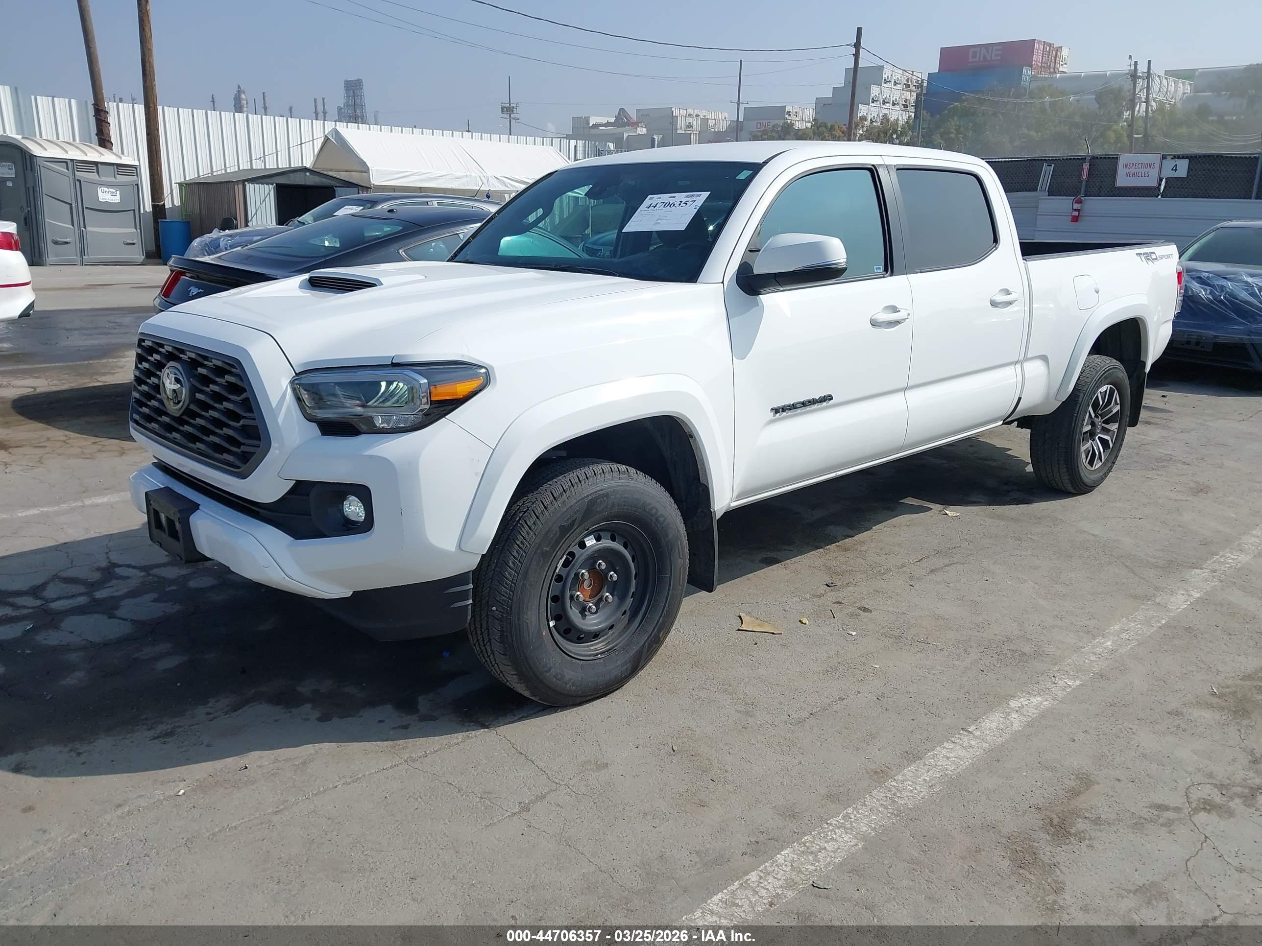 TOYOTA TACOMA image 2
