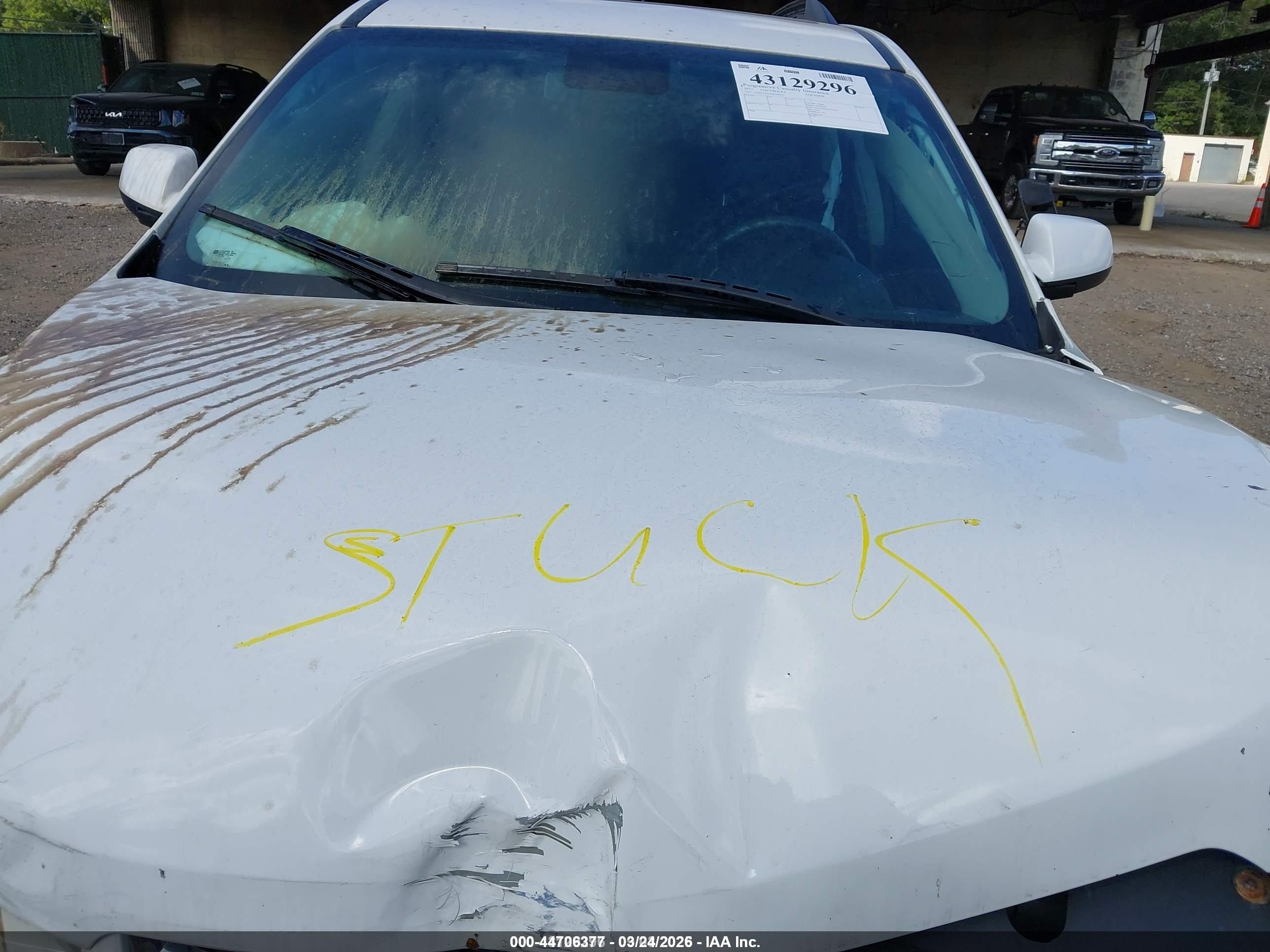 CHEVROLET EQUINOX image 10