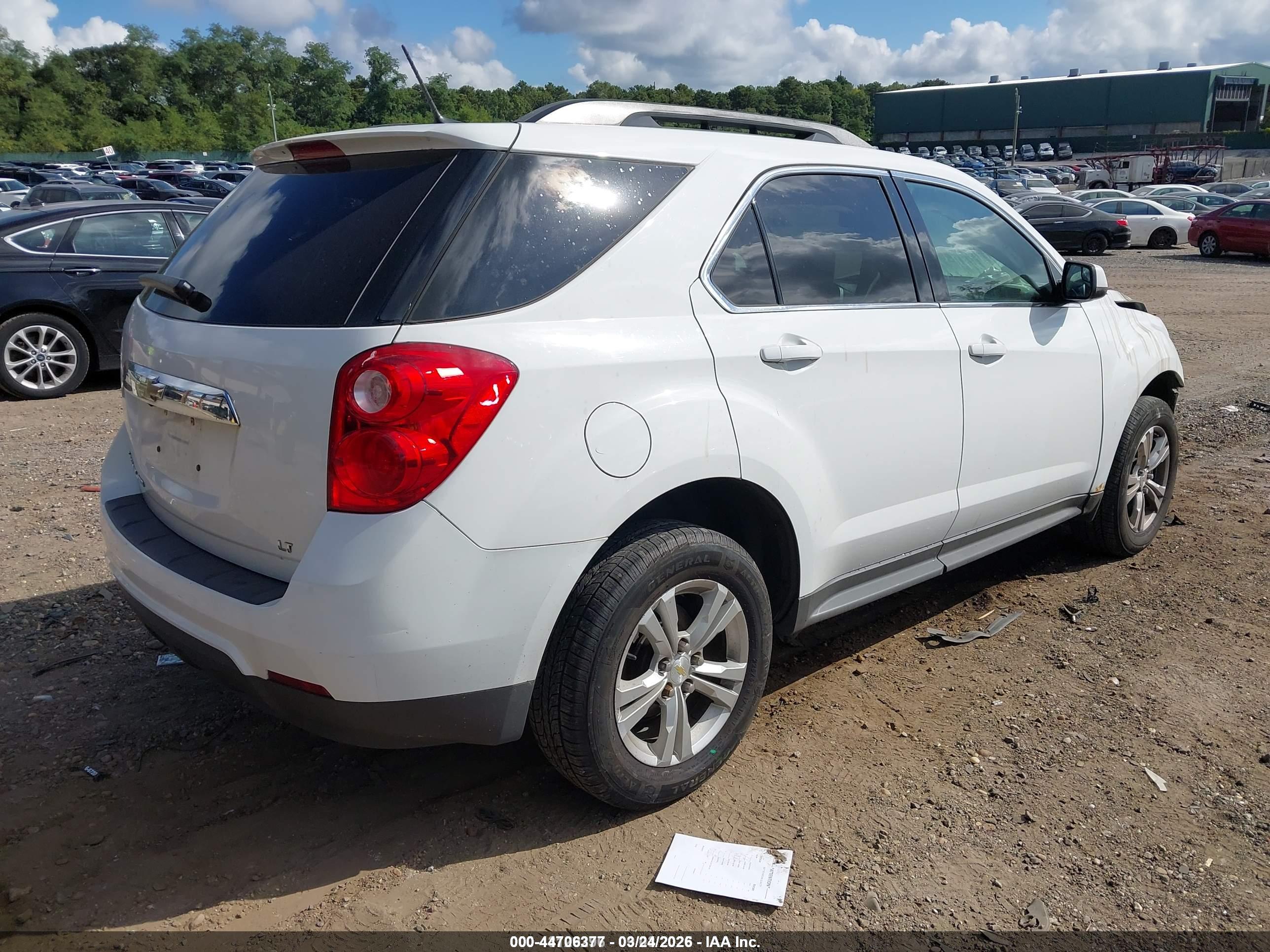 CHEVROLET EQUINOX image 4