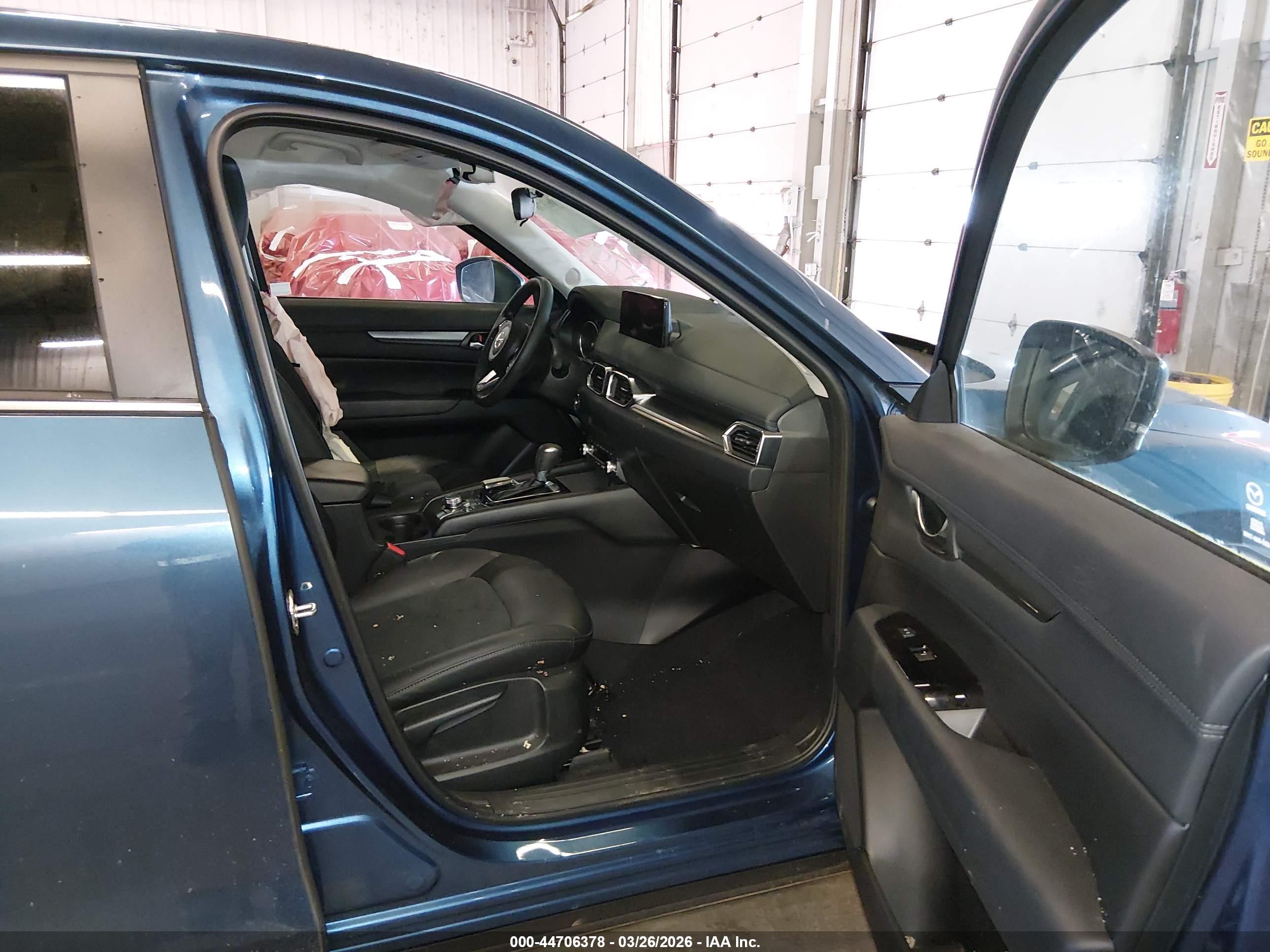 MAZDA CX-5 image 5