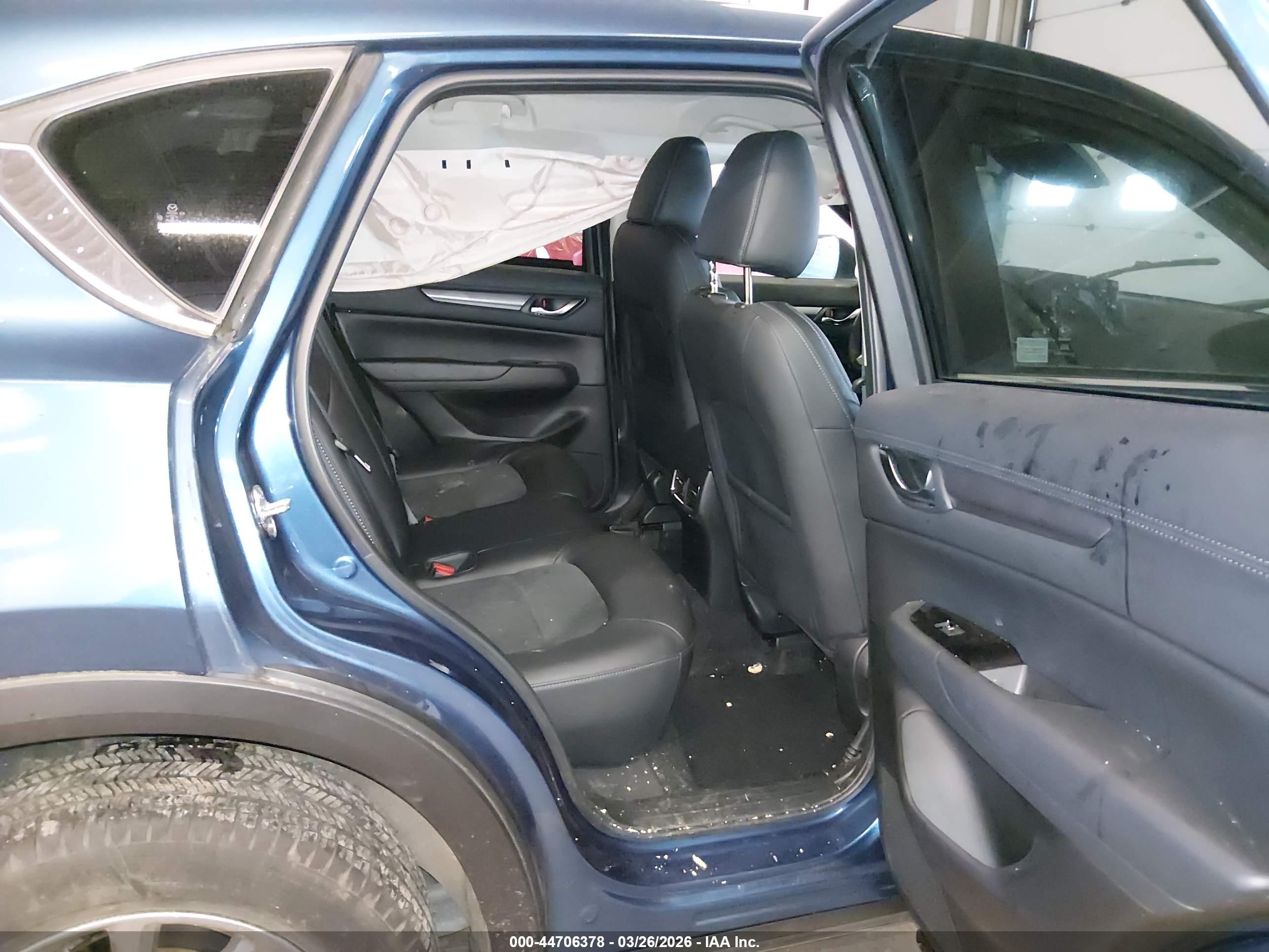 MAZDA CX-5 image 8