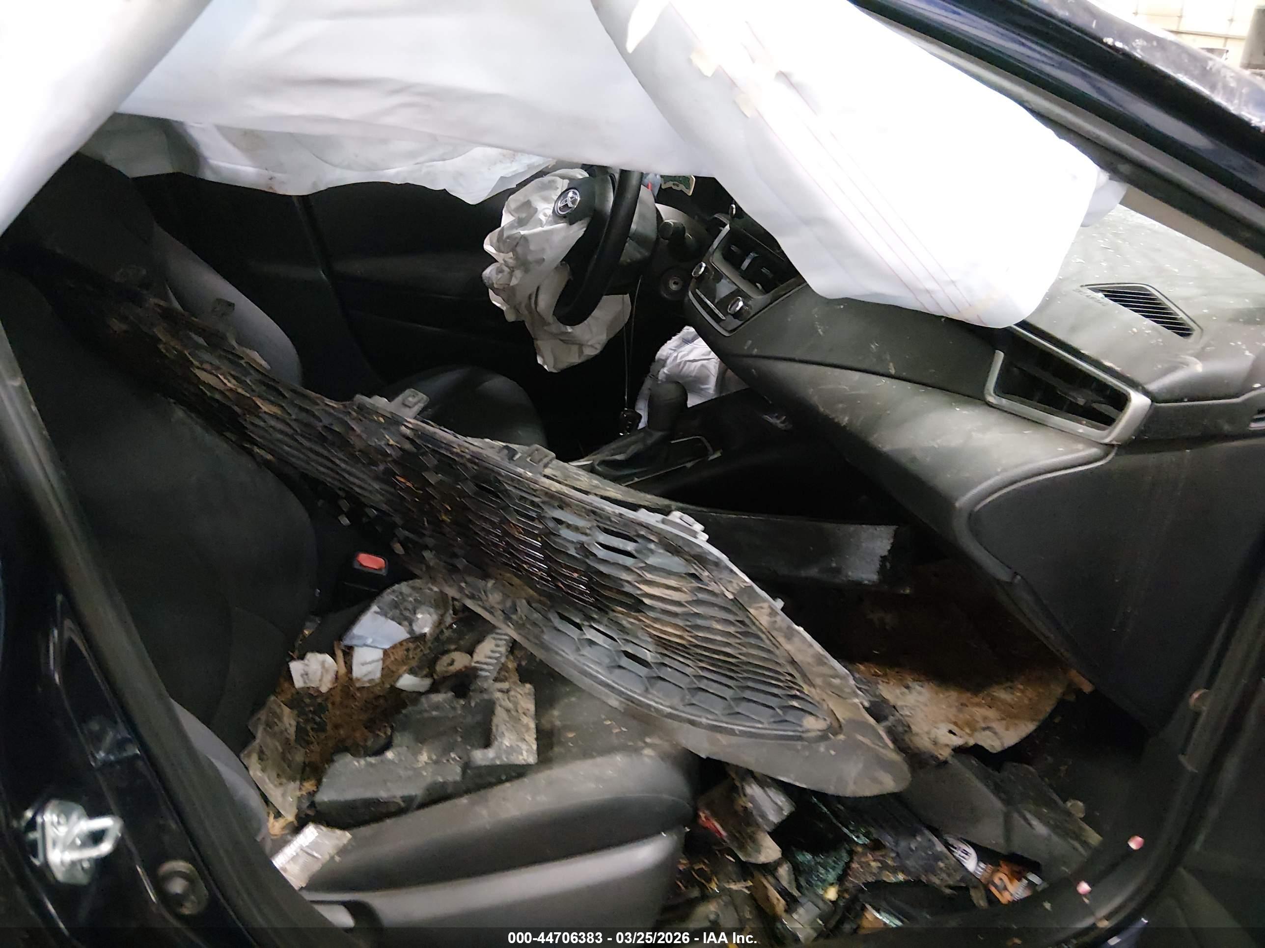 TOYOTA COROLLA image 5