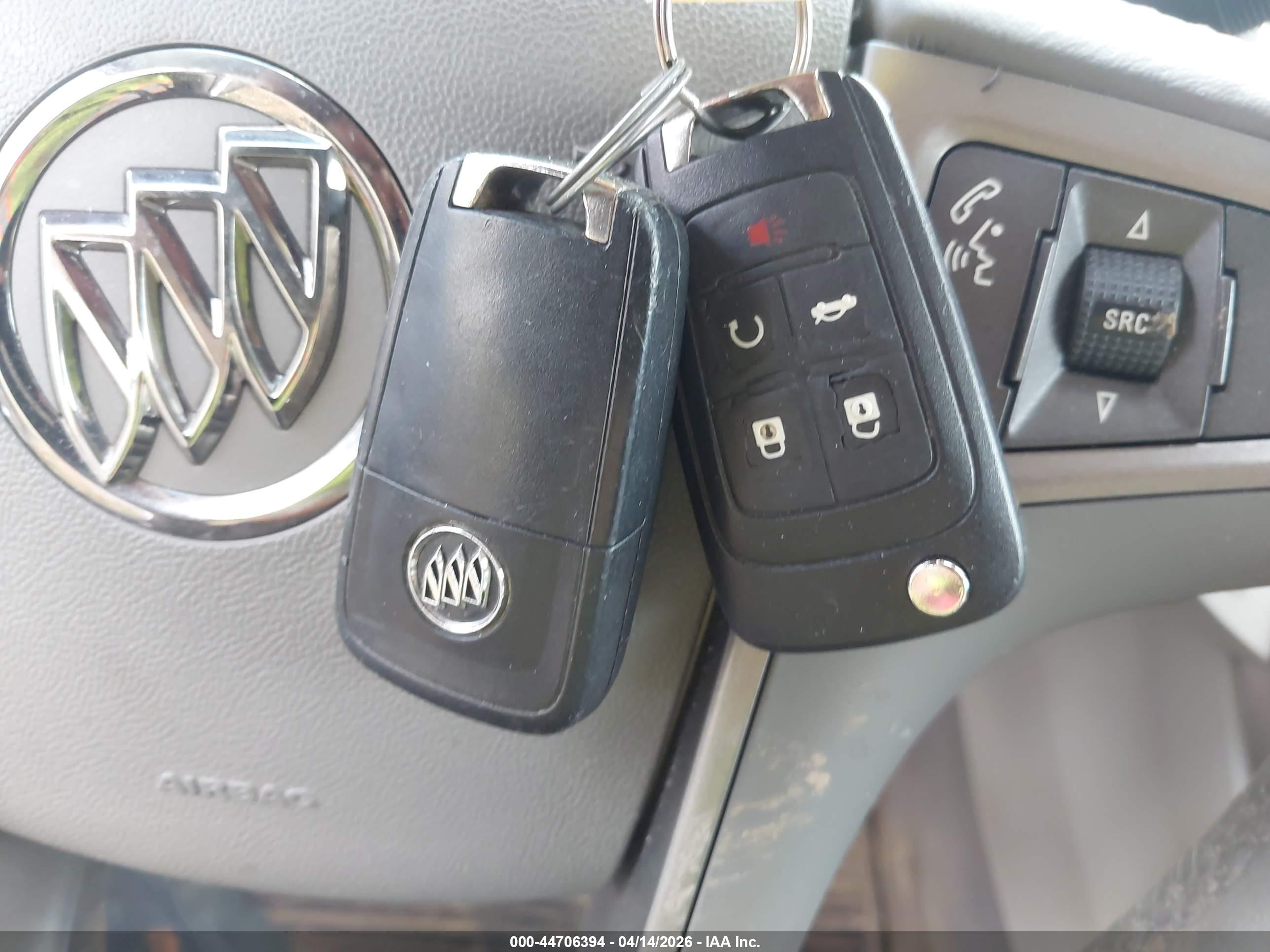 BUICK LACROSSE image 11