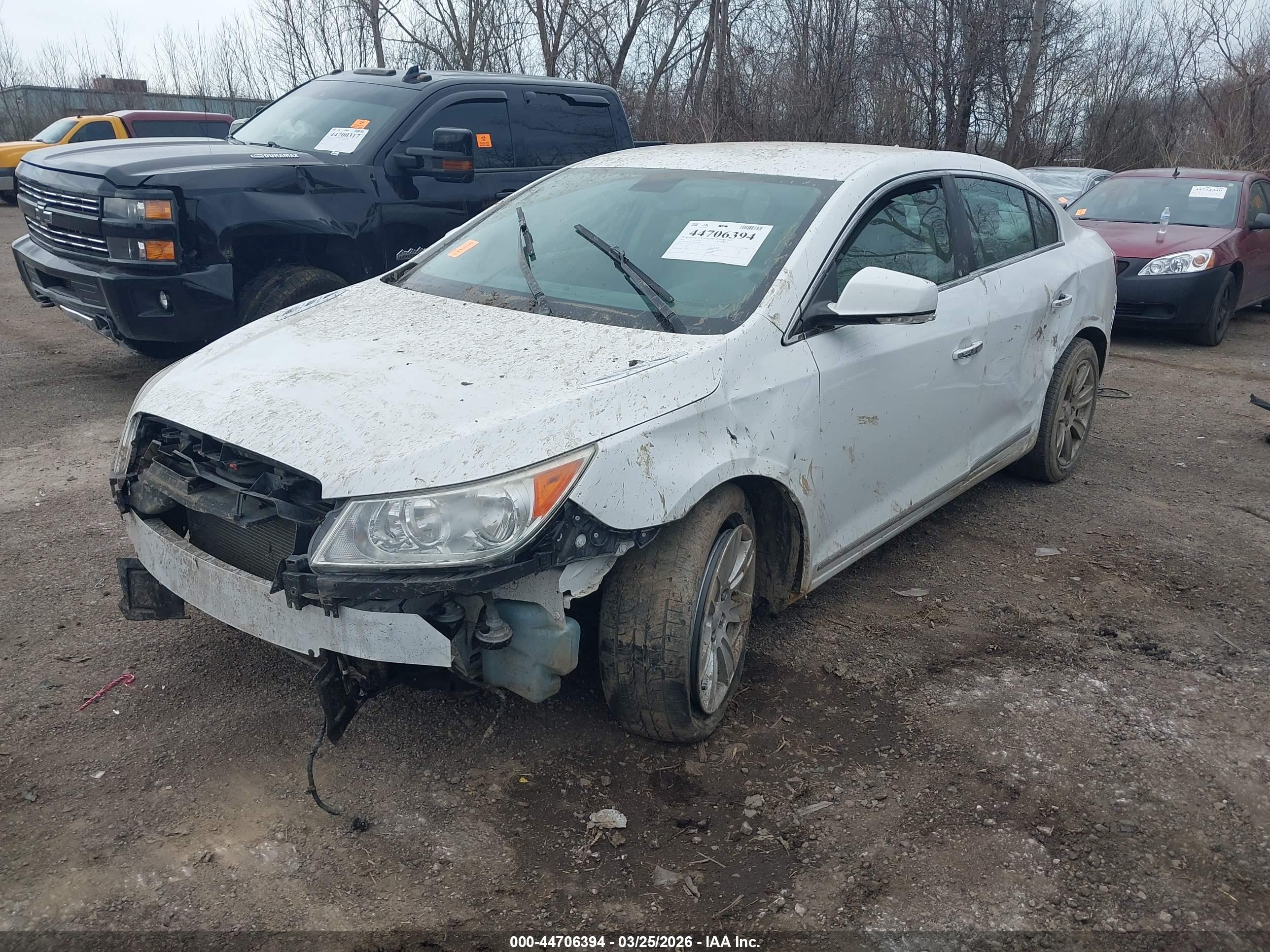 BUICK LACROSSE image 2