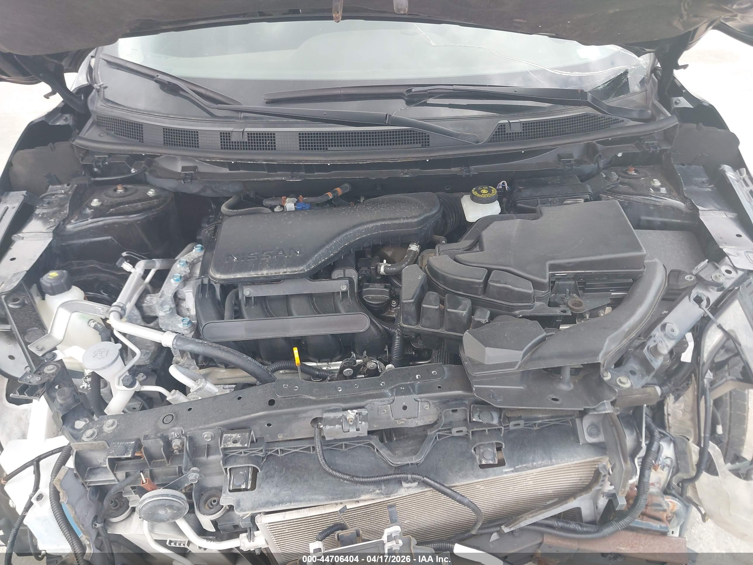 NISSAN ROGUE image 10