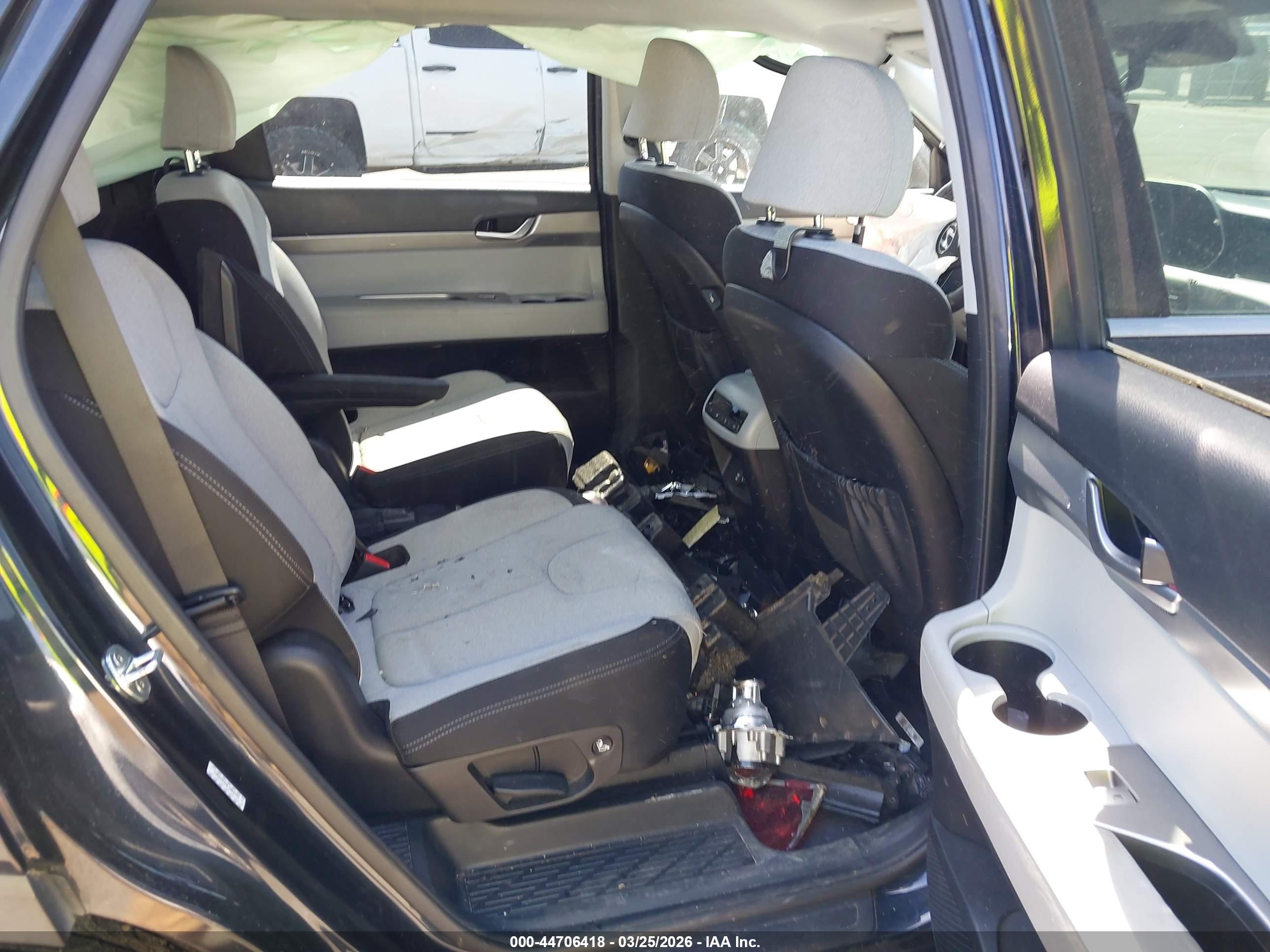 HYUNDAI PALISADE image 8