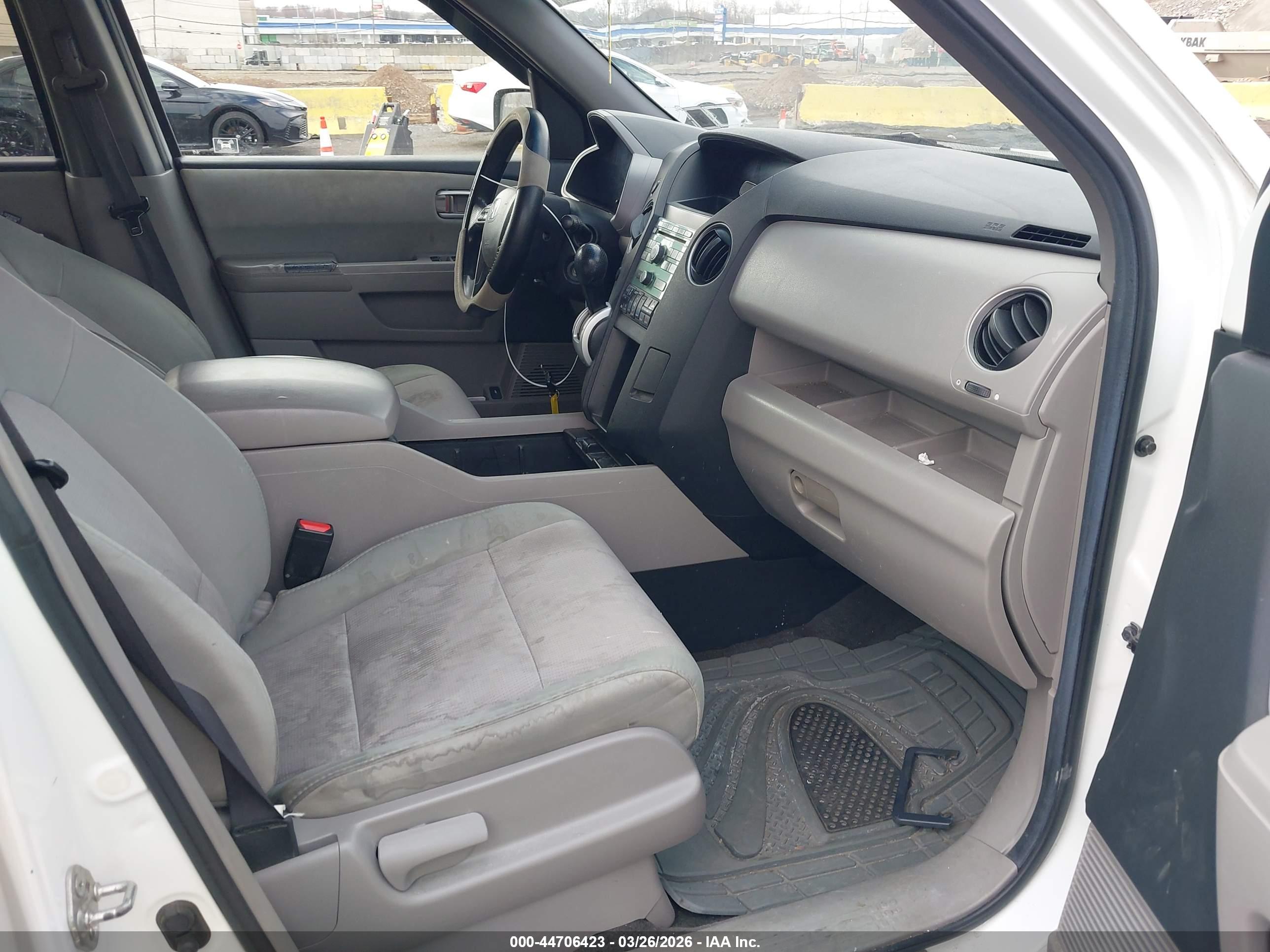HONDA PILOT image 5