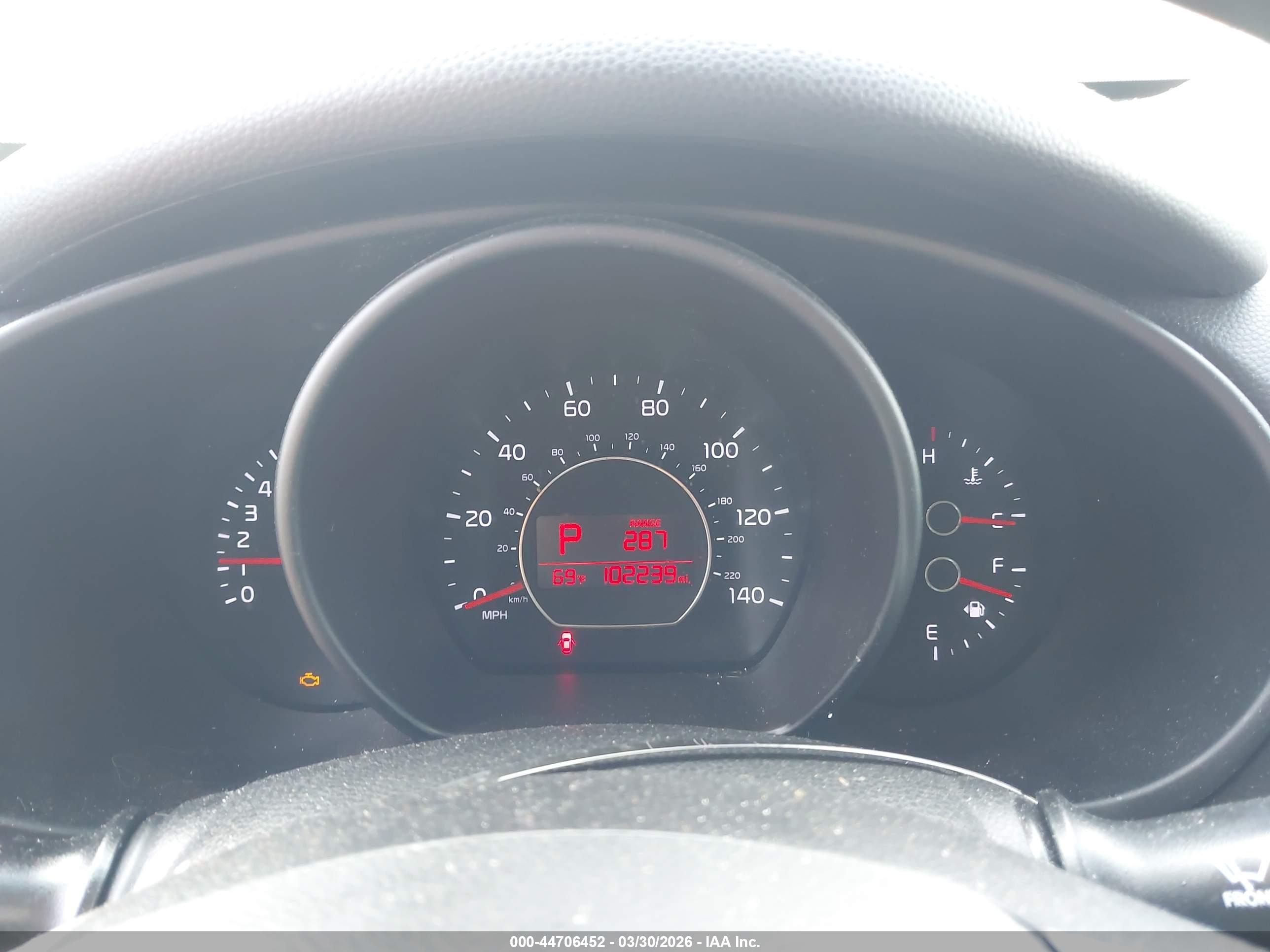 KIA SOUL image 7