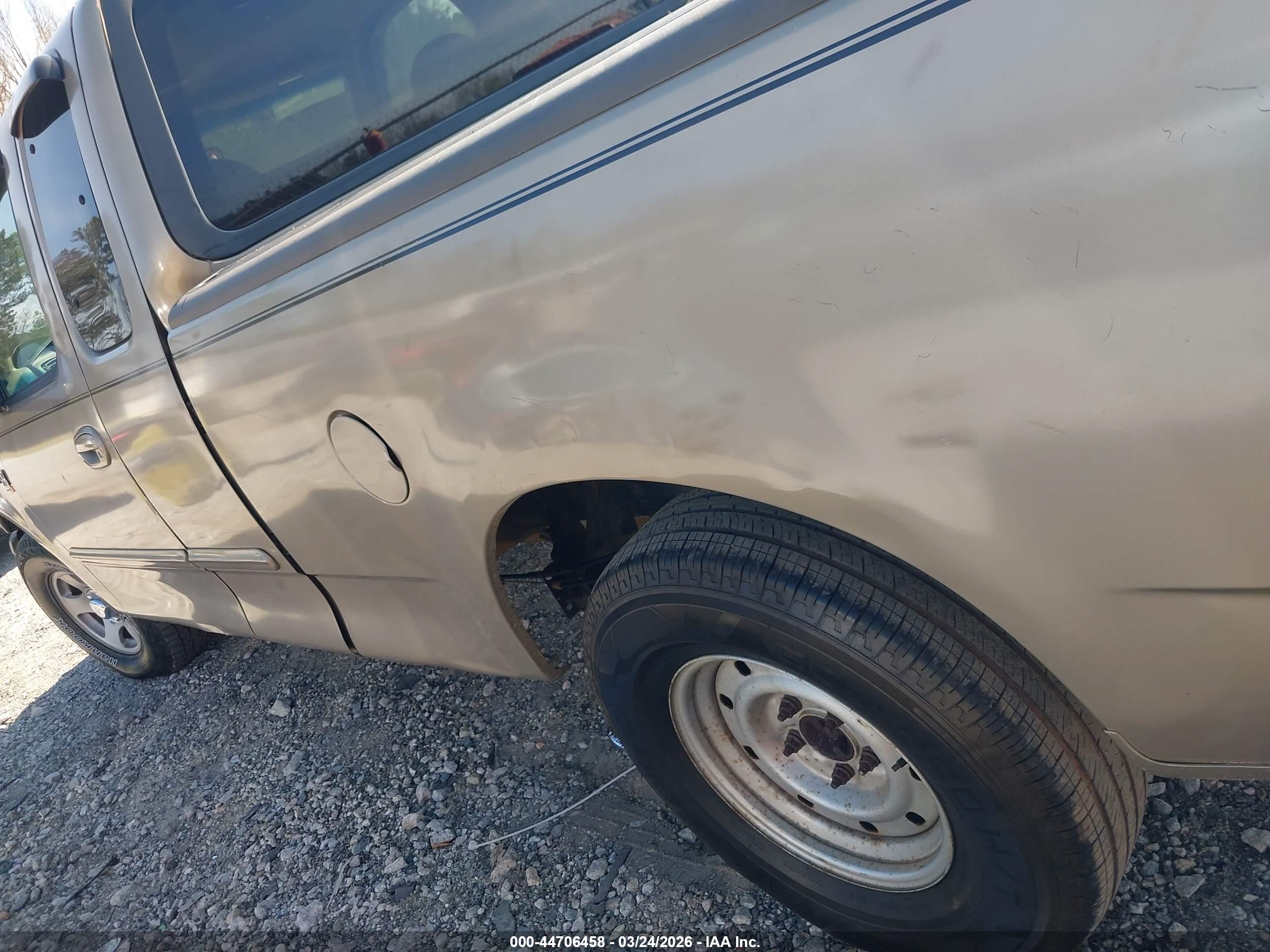 FORD F-150 image 6