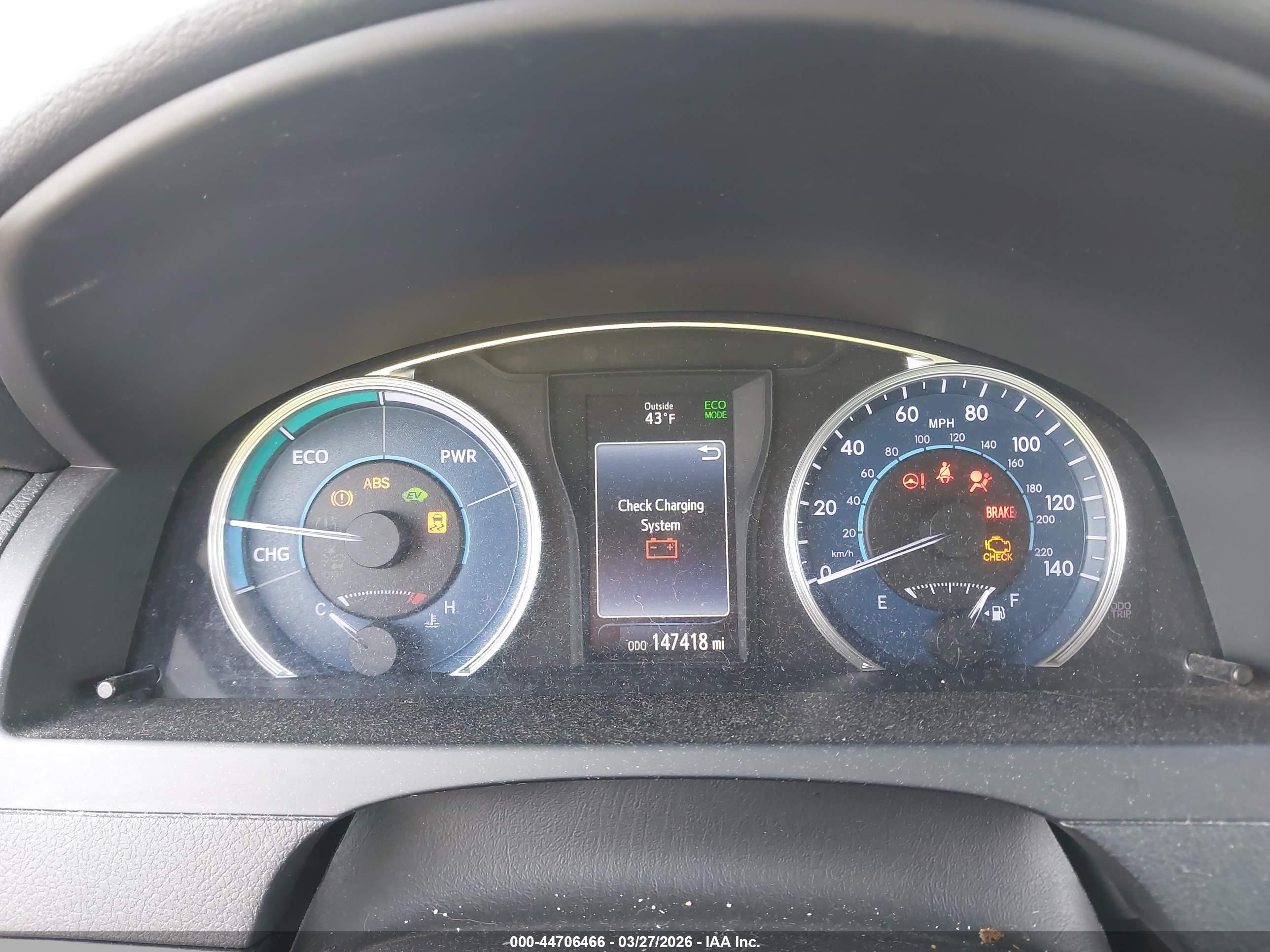 TOYOTA CAMRY image 7