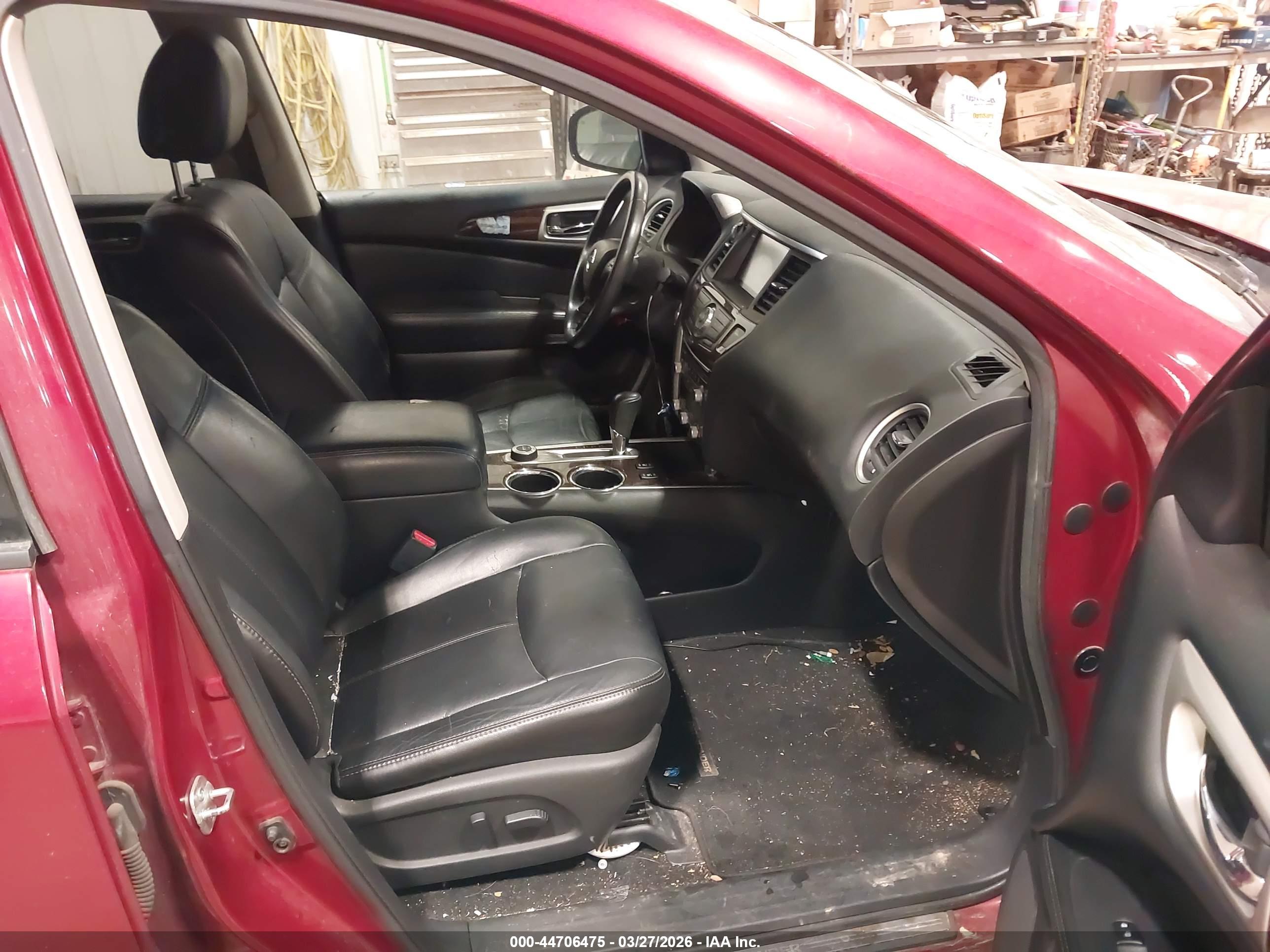 NISSAN PATHFINDER image 5