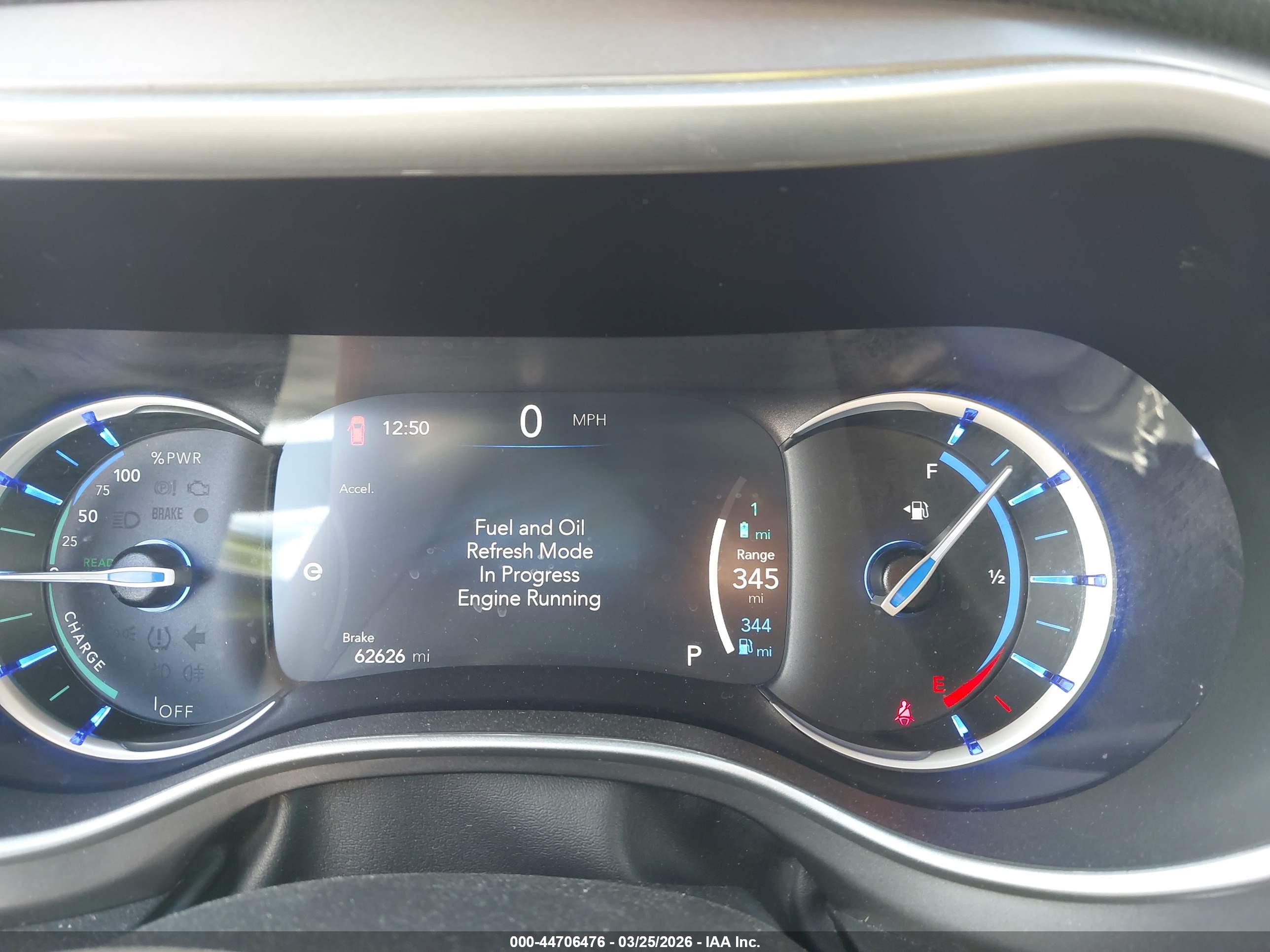 CHRYSLER PACIFICA image 7