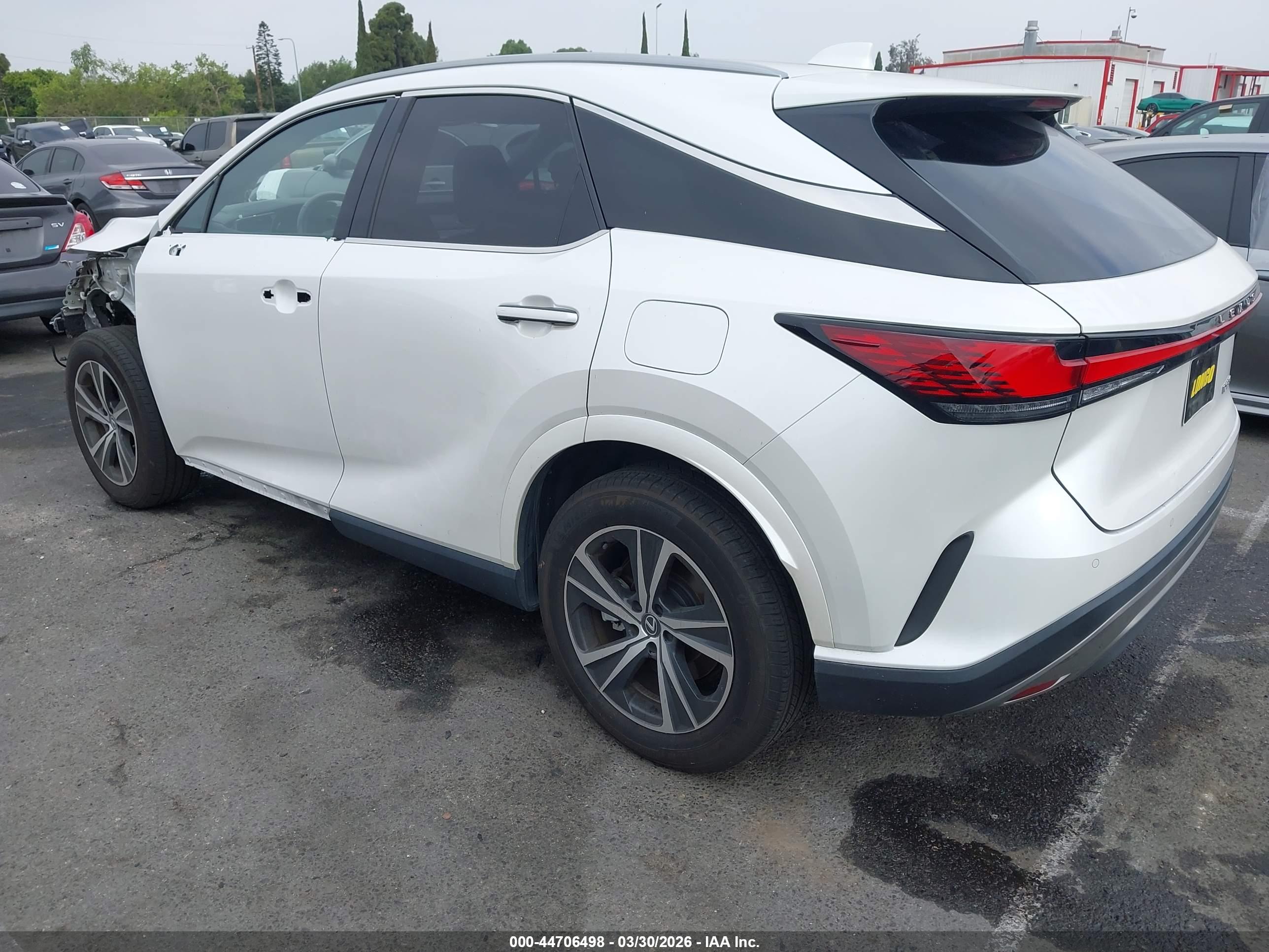 LEXUS RX image 3