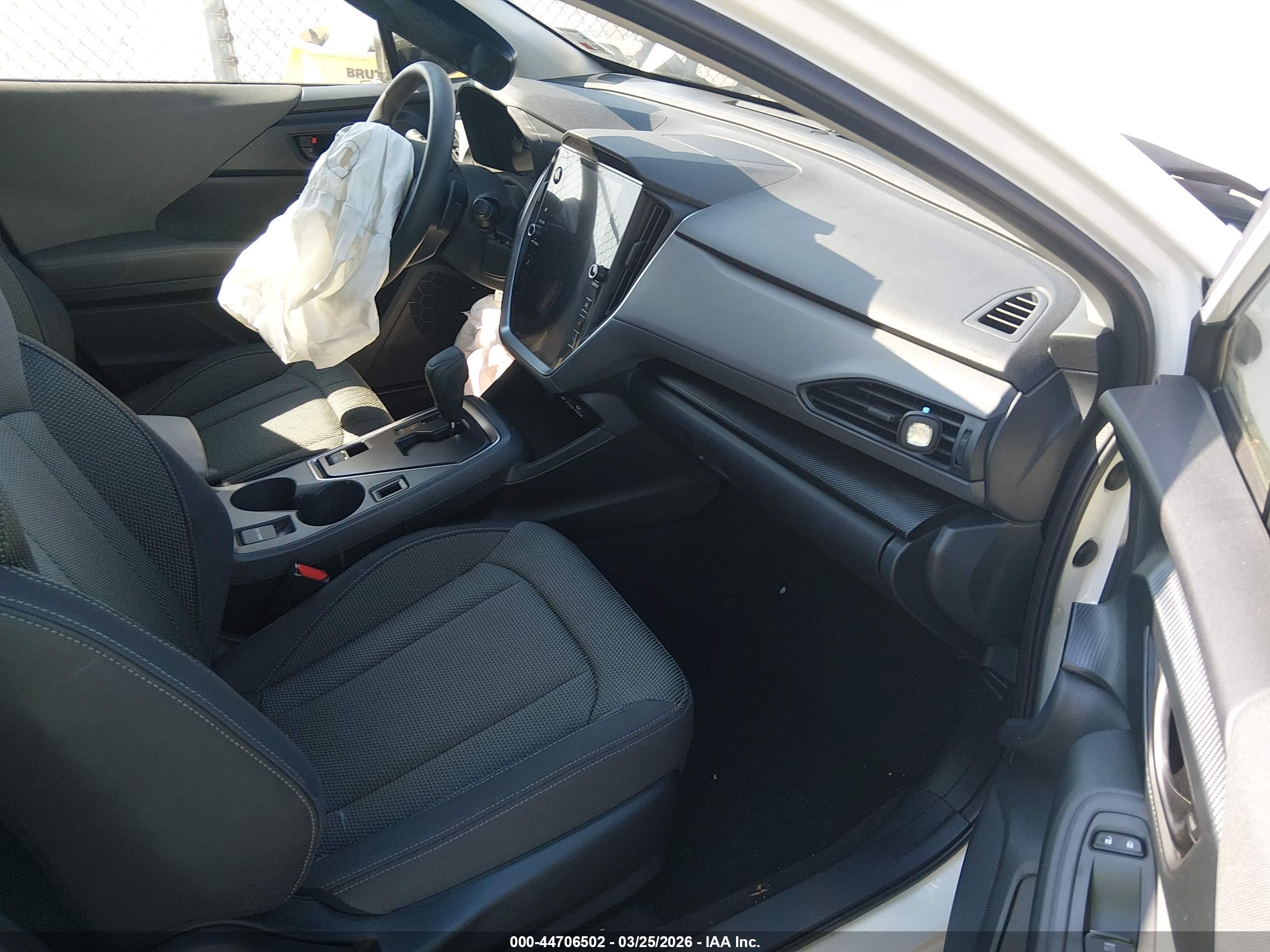 SUBARU CROSSTREK image 5