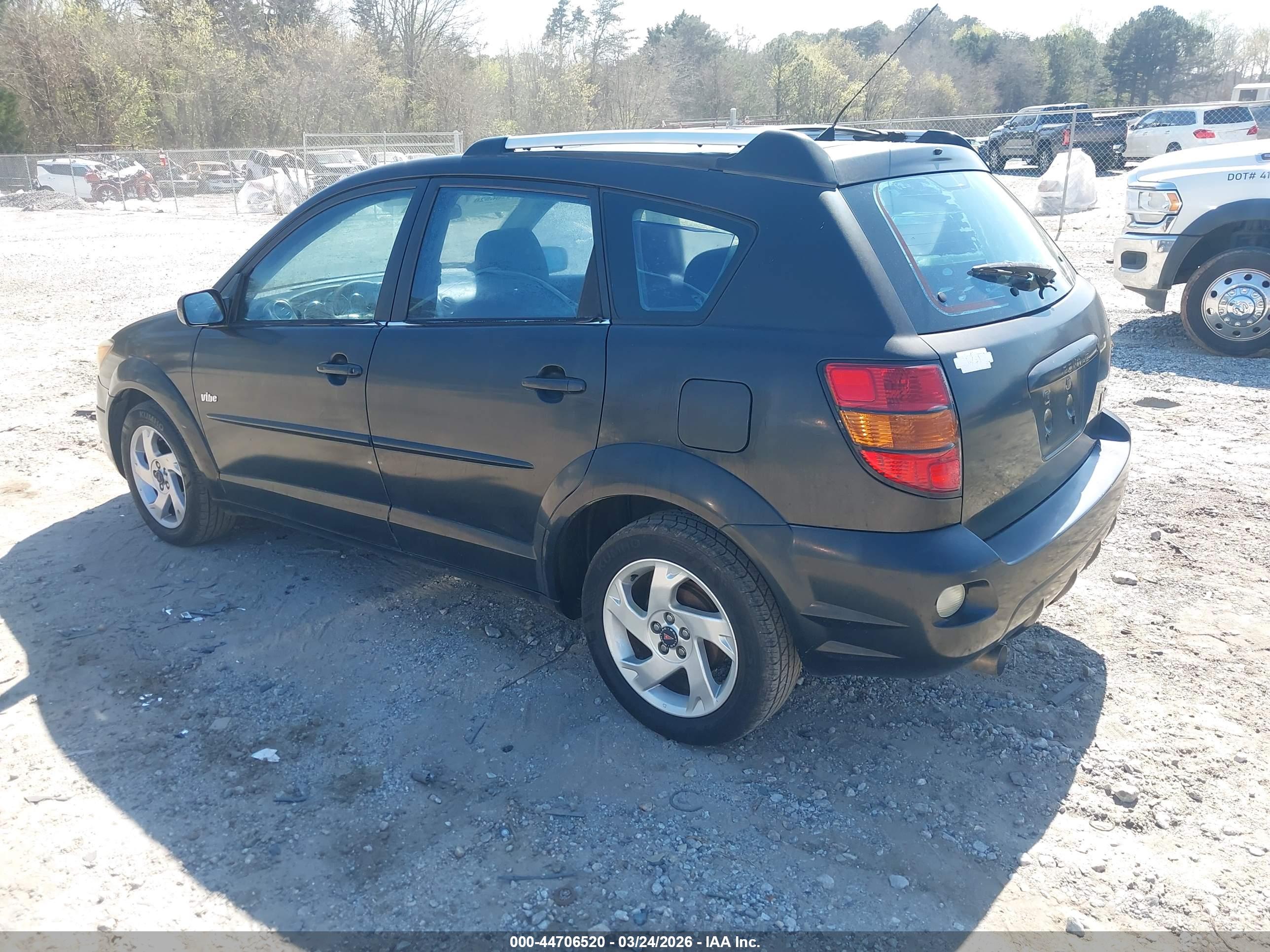 PONTIAC VIBE image 3