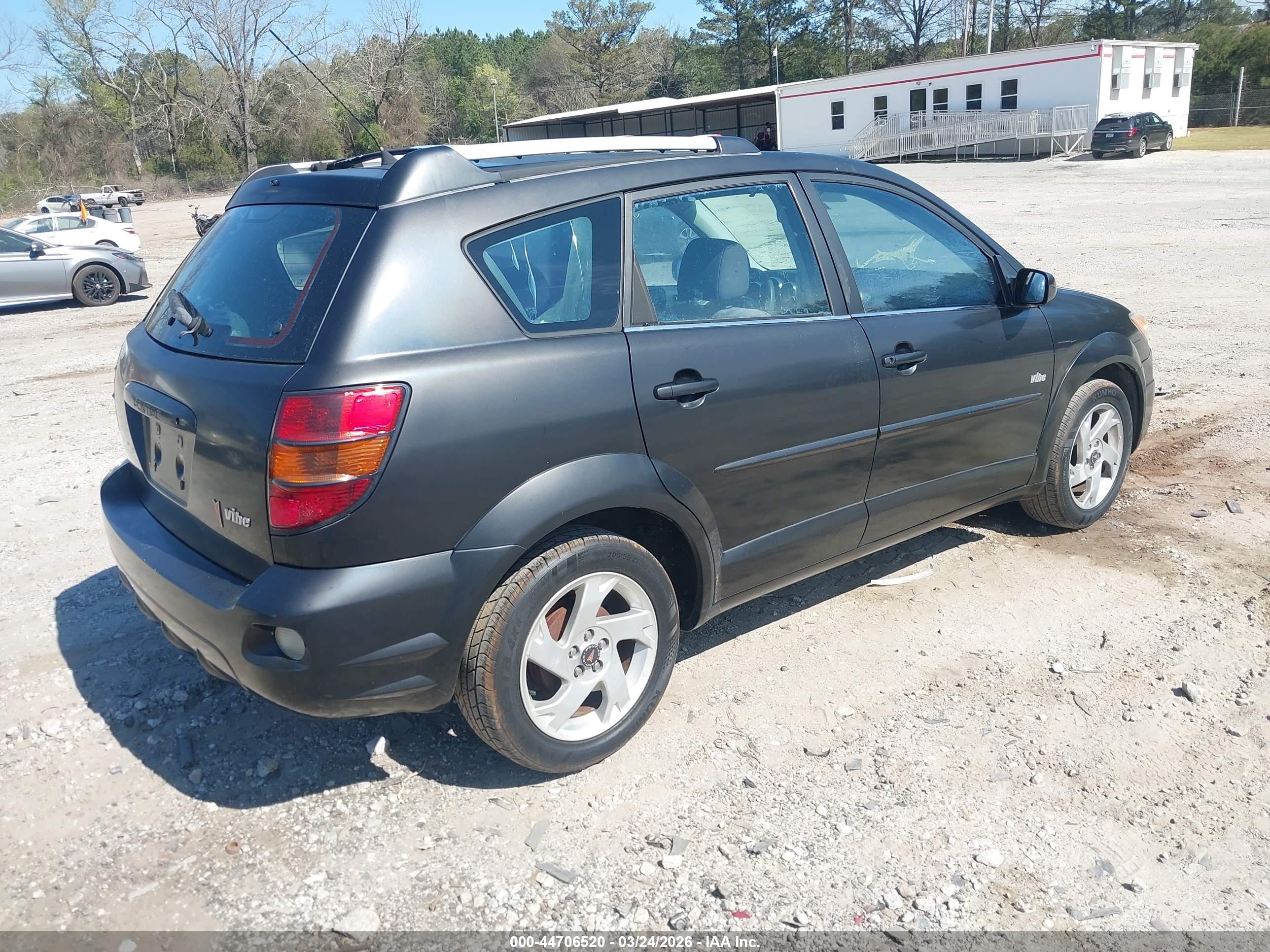 PONTIAC VIBE image 4