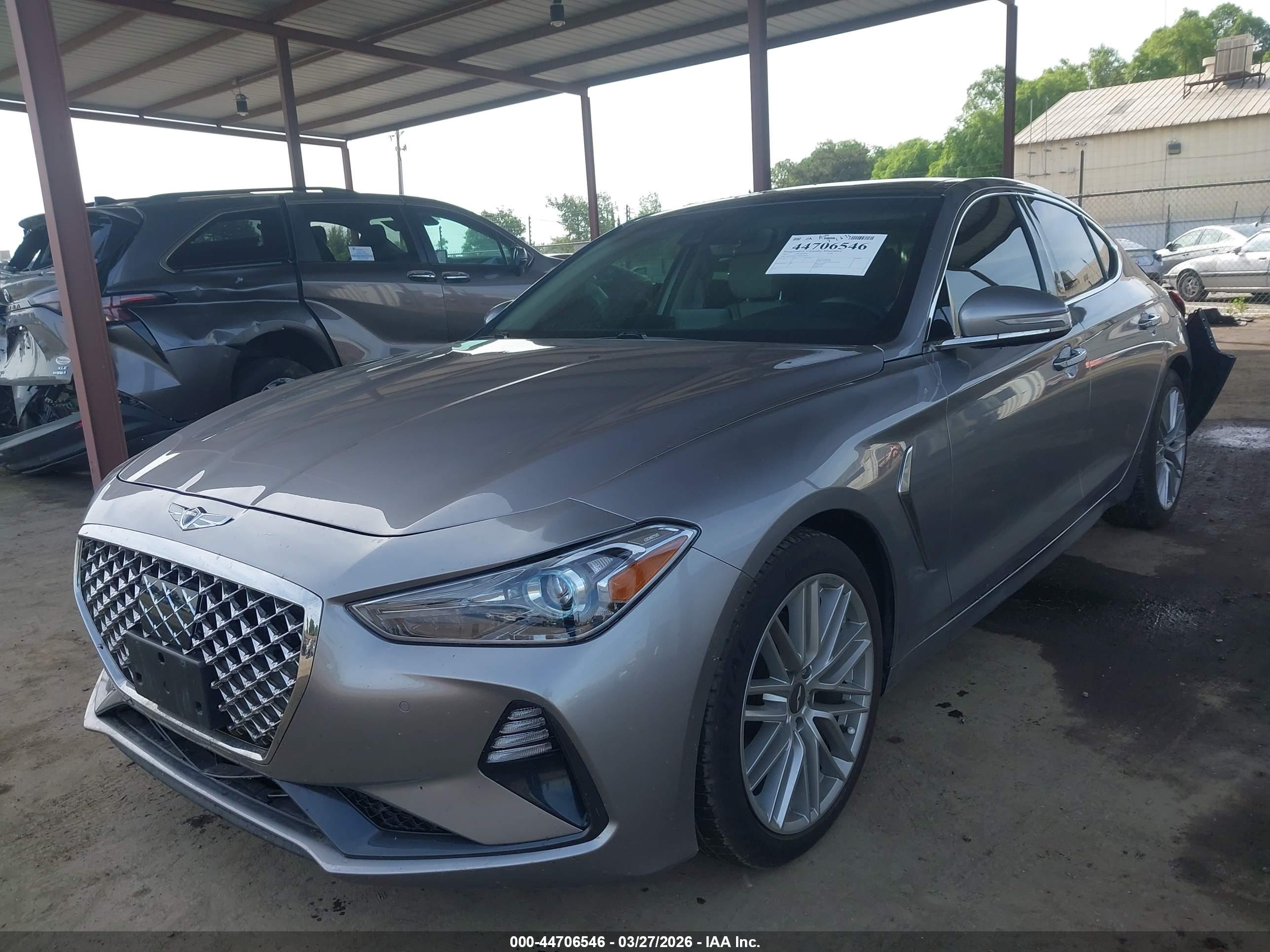 GENESIS G70 image 2