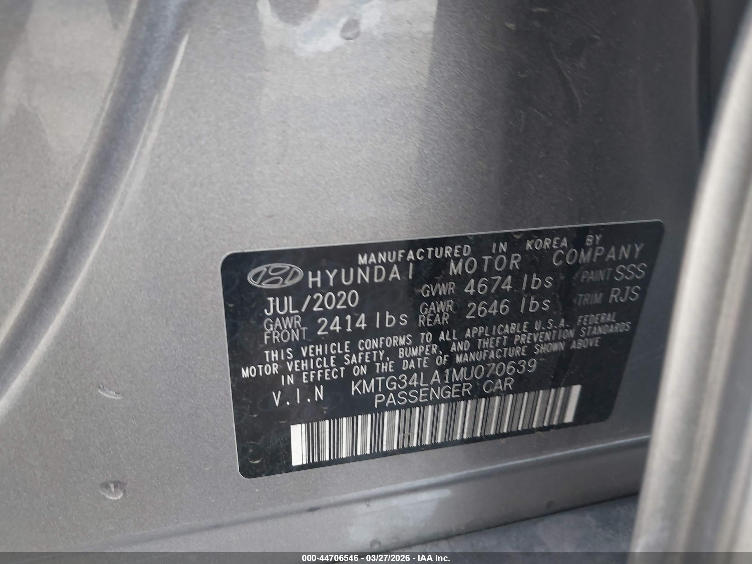 GENESIS G70 image 9
